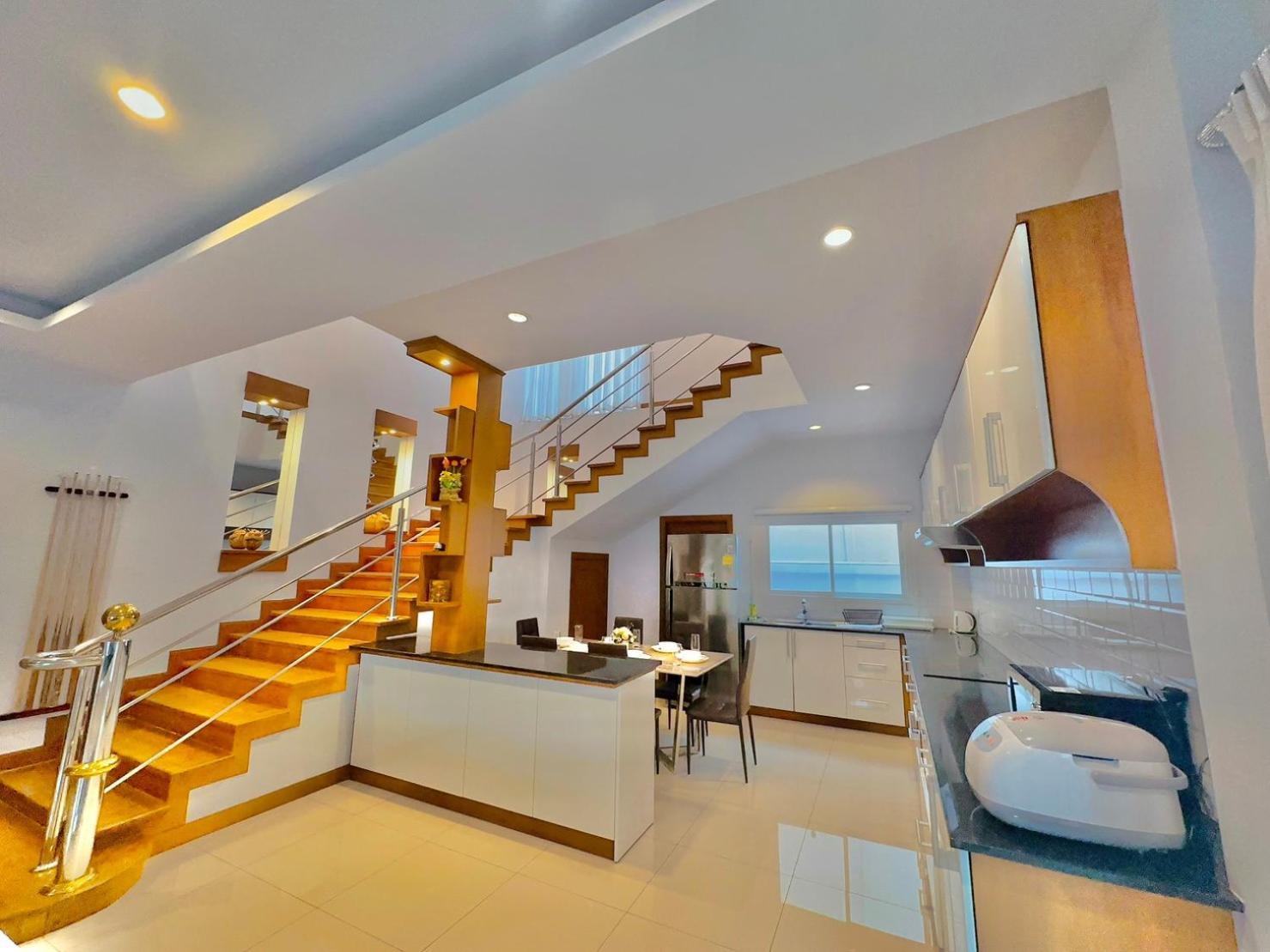 Hotel Rosewood Pool 6 4*