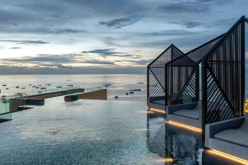Edge Sky With Infinity Pool & Free Netflix Apartamento