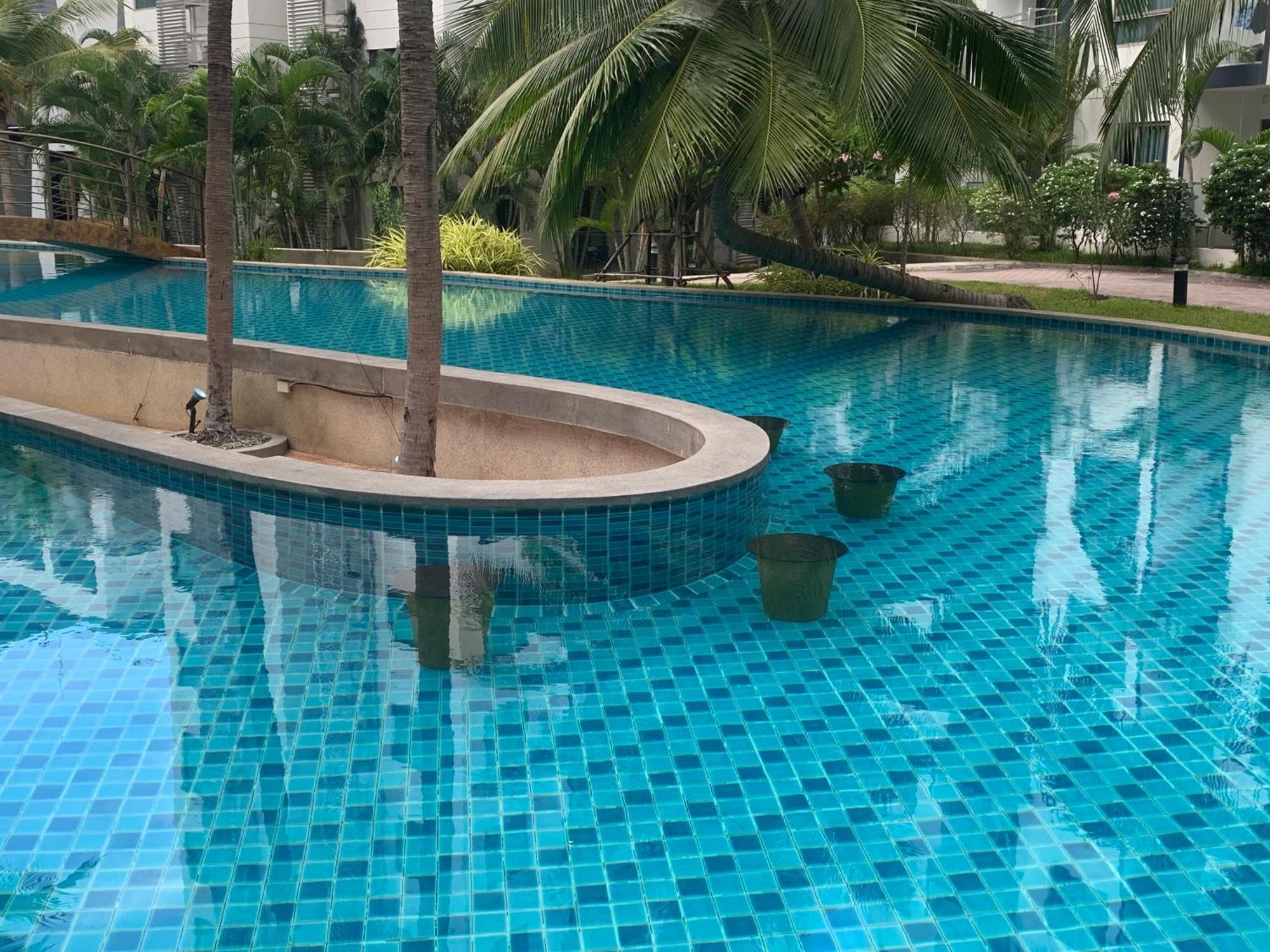 Arcadia Beach: Trendy Pool-view With Fitness Center Pattaya