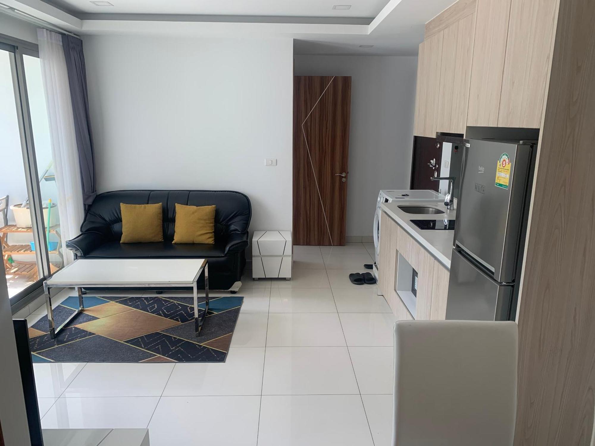 Apartment Arcadia Beach: Luxe 2br Pool Near Walking Street Pattaya