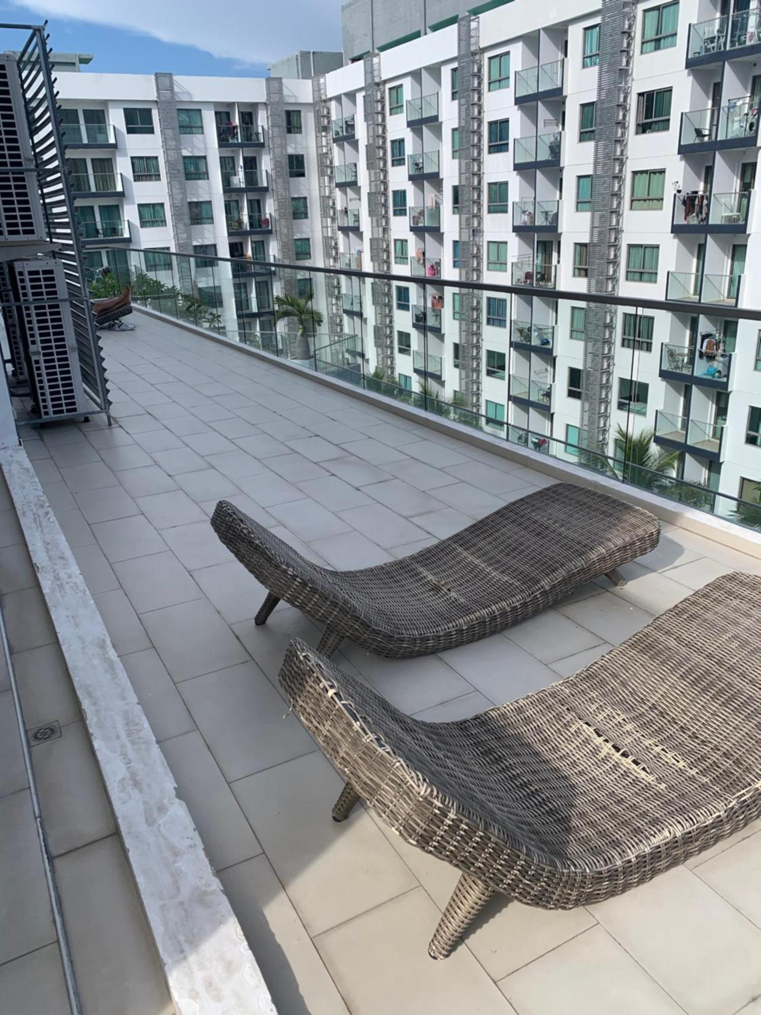 Arcadia Beach: Luxe 2br Pool Near Walking Street Apartment *
