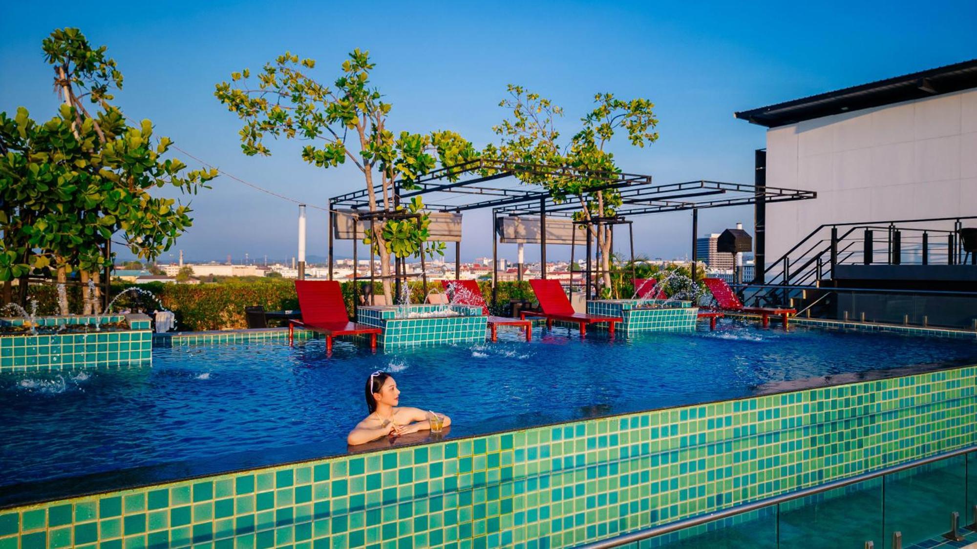 T By Pcl 4* Pattaya