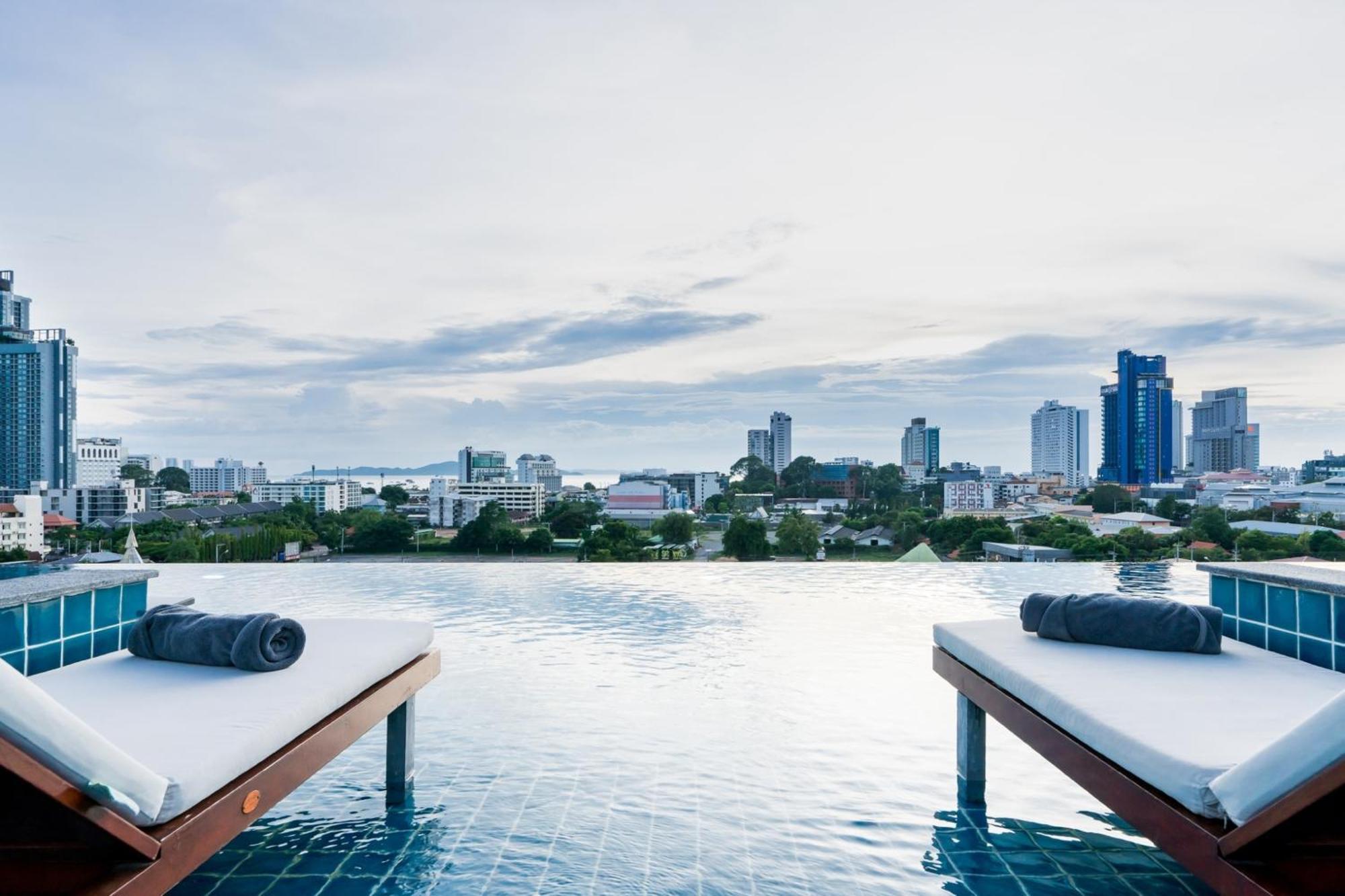 T By Pcl 4* Pattaya