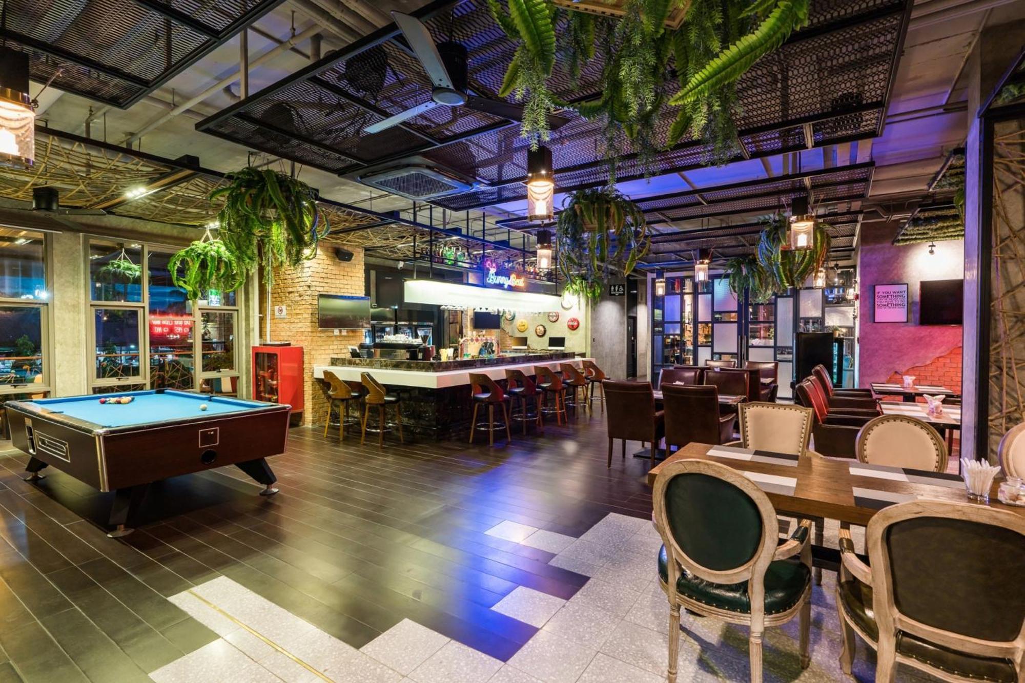 Hotel T By Pcl