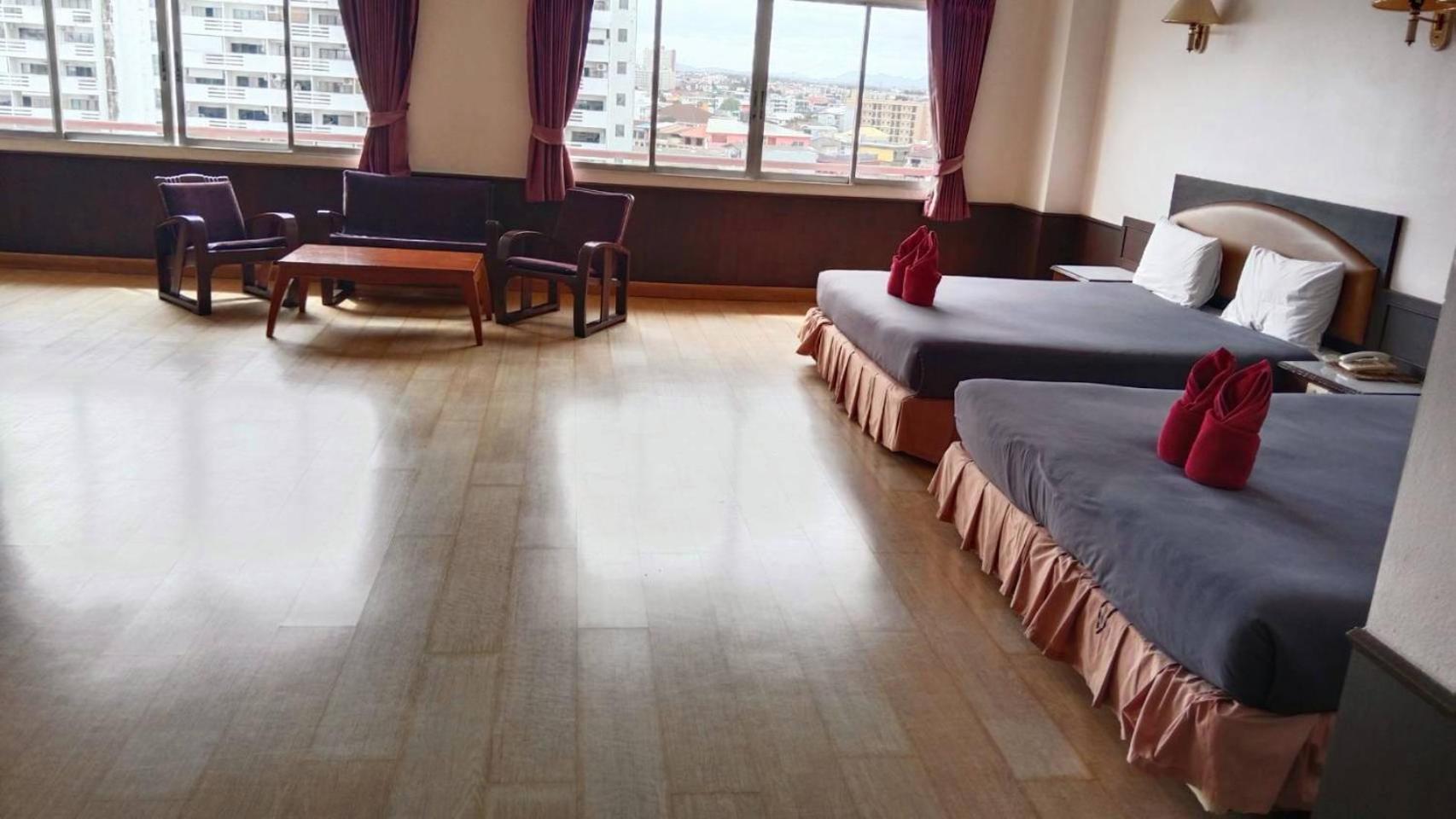 Marine Yensabai Hotel