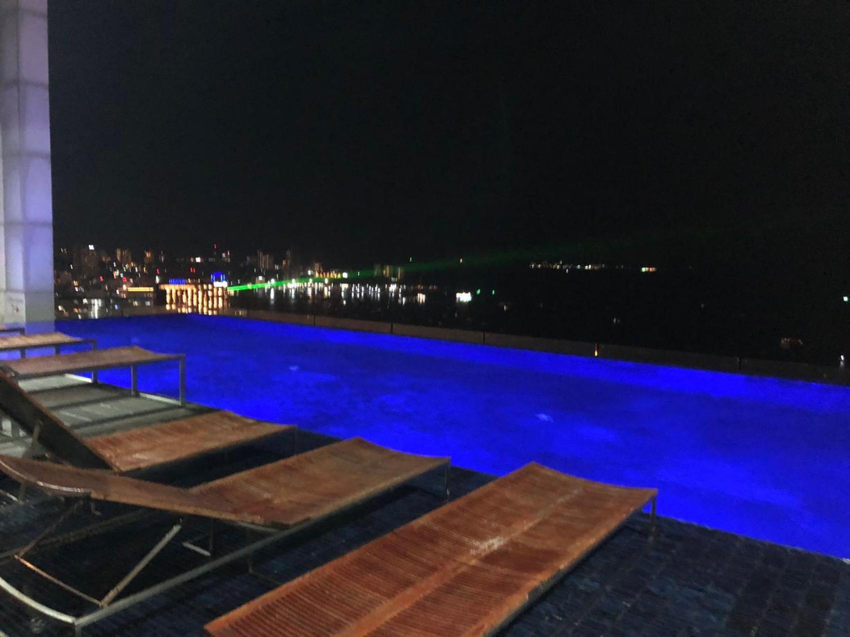 芭提雅fnb 无边泳池 Apartment
