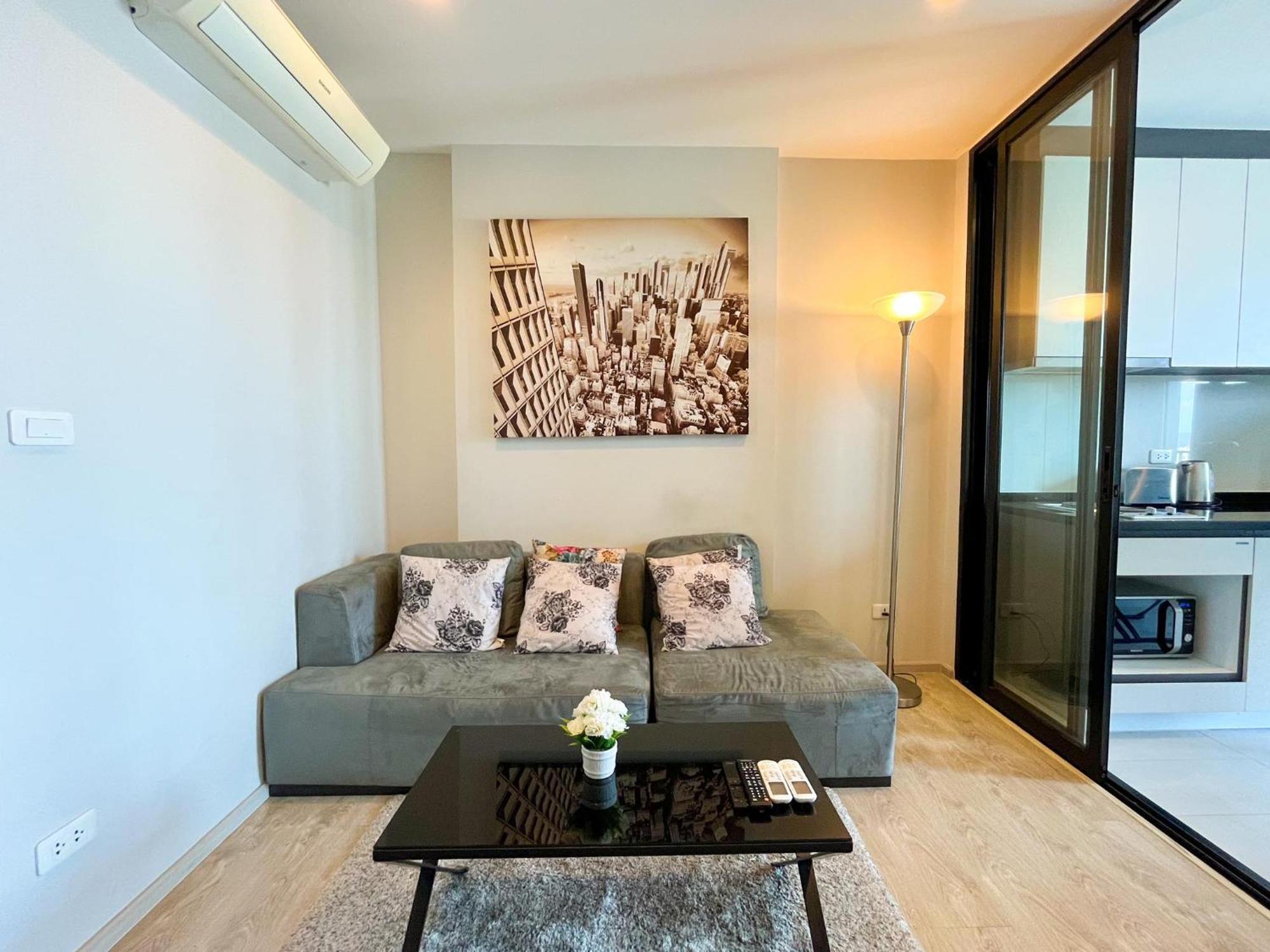 The Base Prime * Pattaya