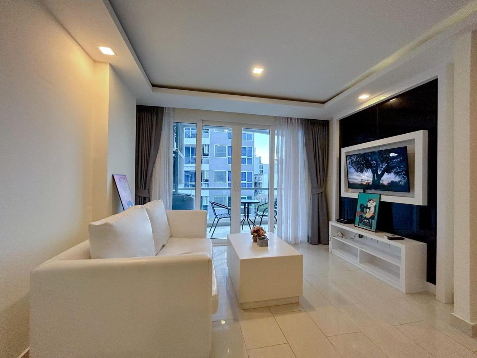 Grand Avenue Apartment Pattaya