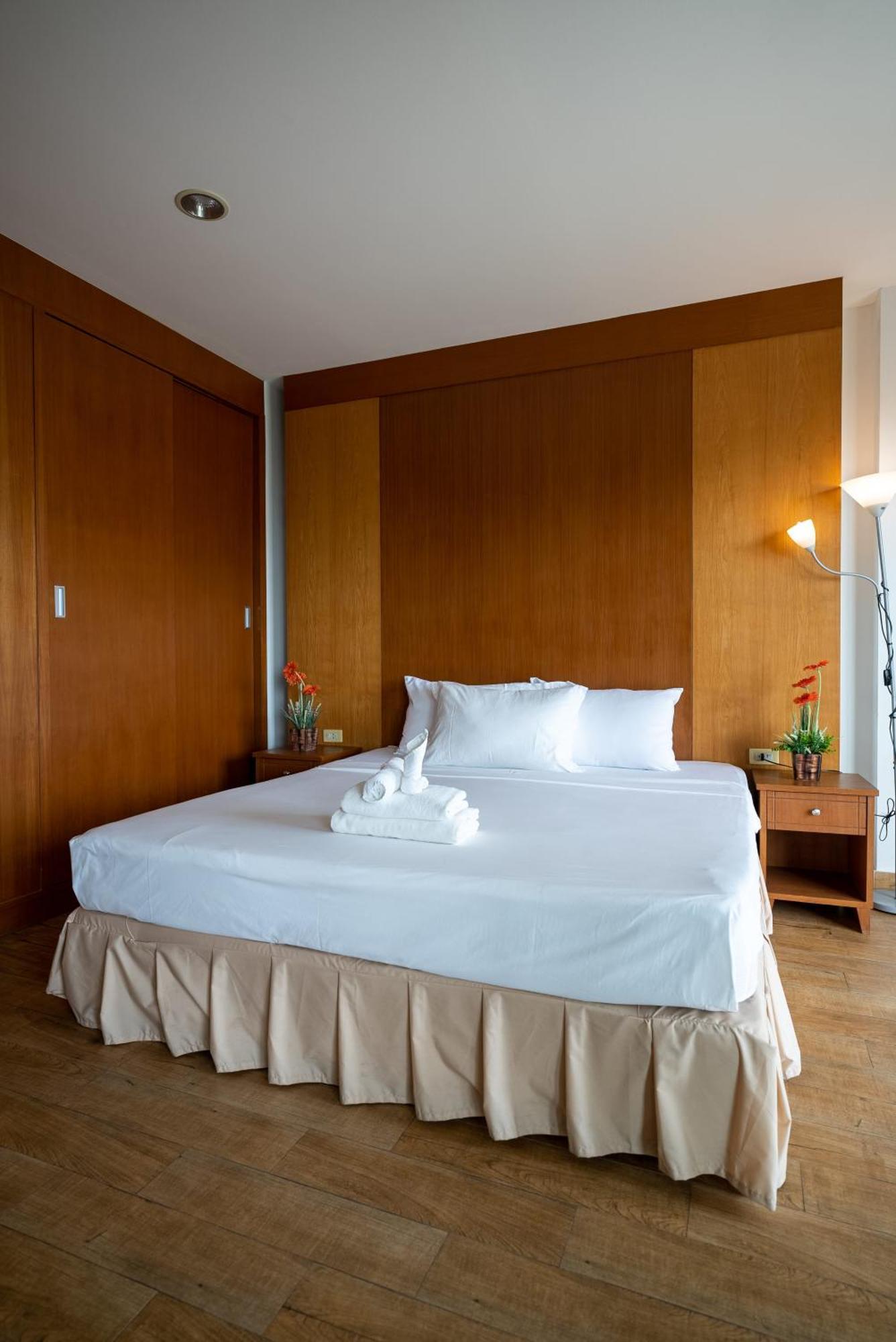 Vtsix At View Talay 6 Hotel Pattaya