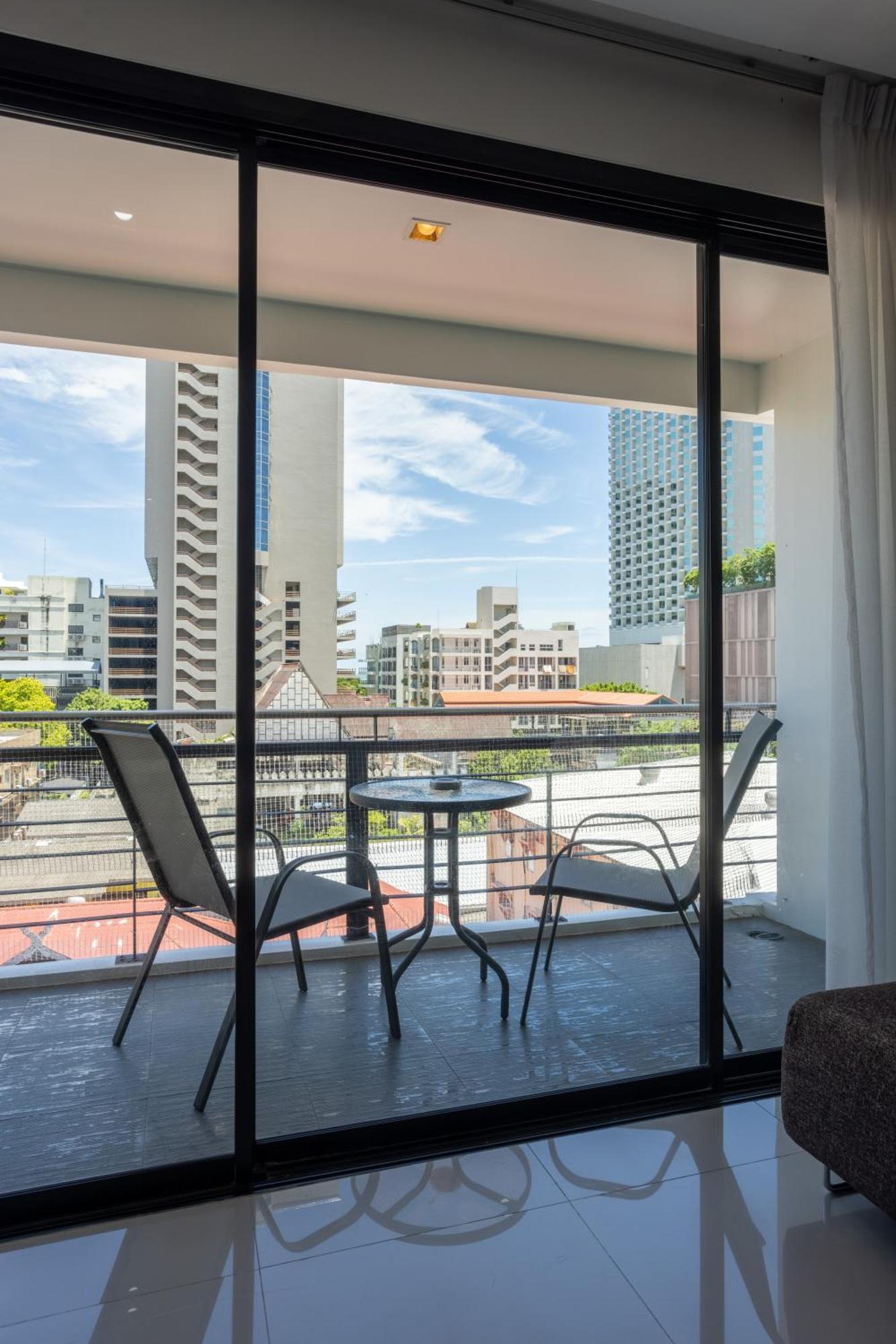 Citismart Luxury Aparthotel 3*