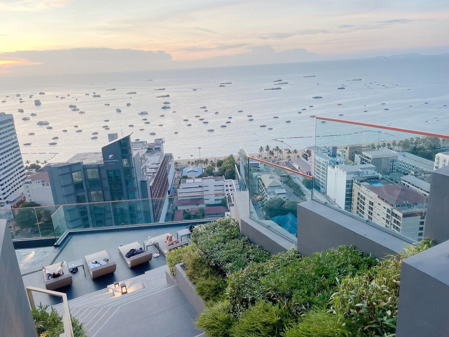 Edge Seaview With Infinity Pool * Pattaya