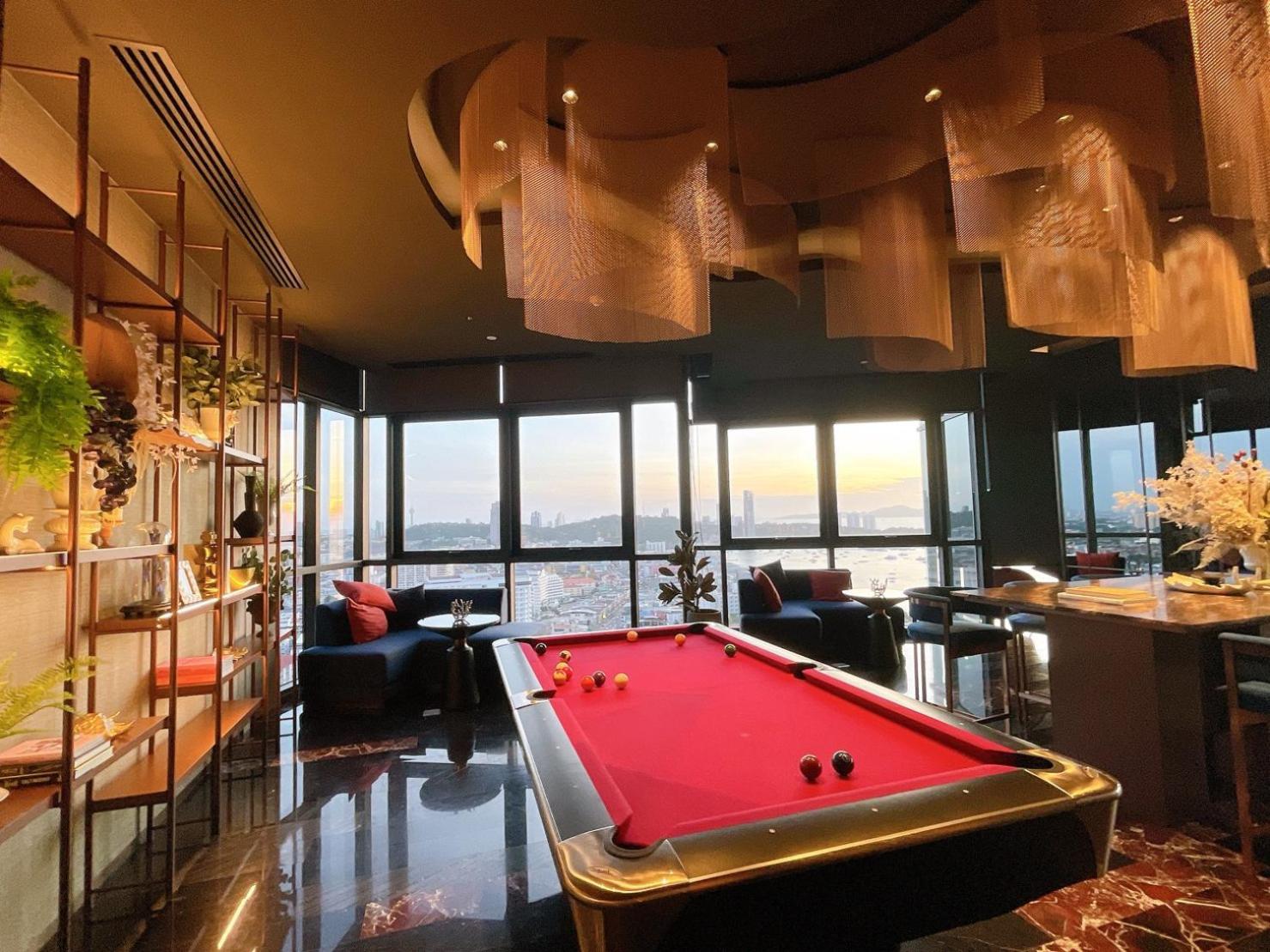 The Edge Seaview With Infinity Pool & Free Netflix * Pattaya