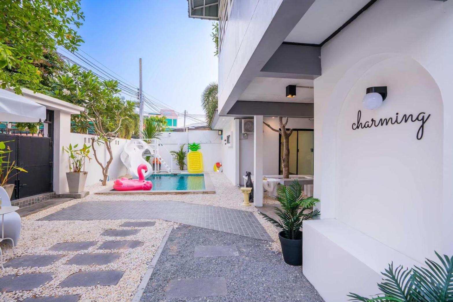 Villa Charming House Poolvilla