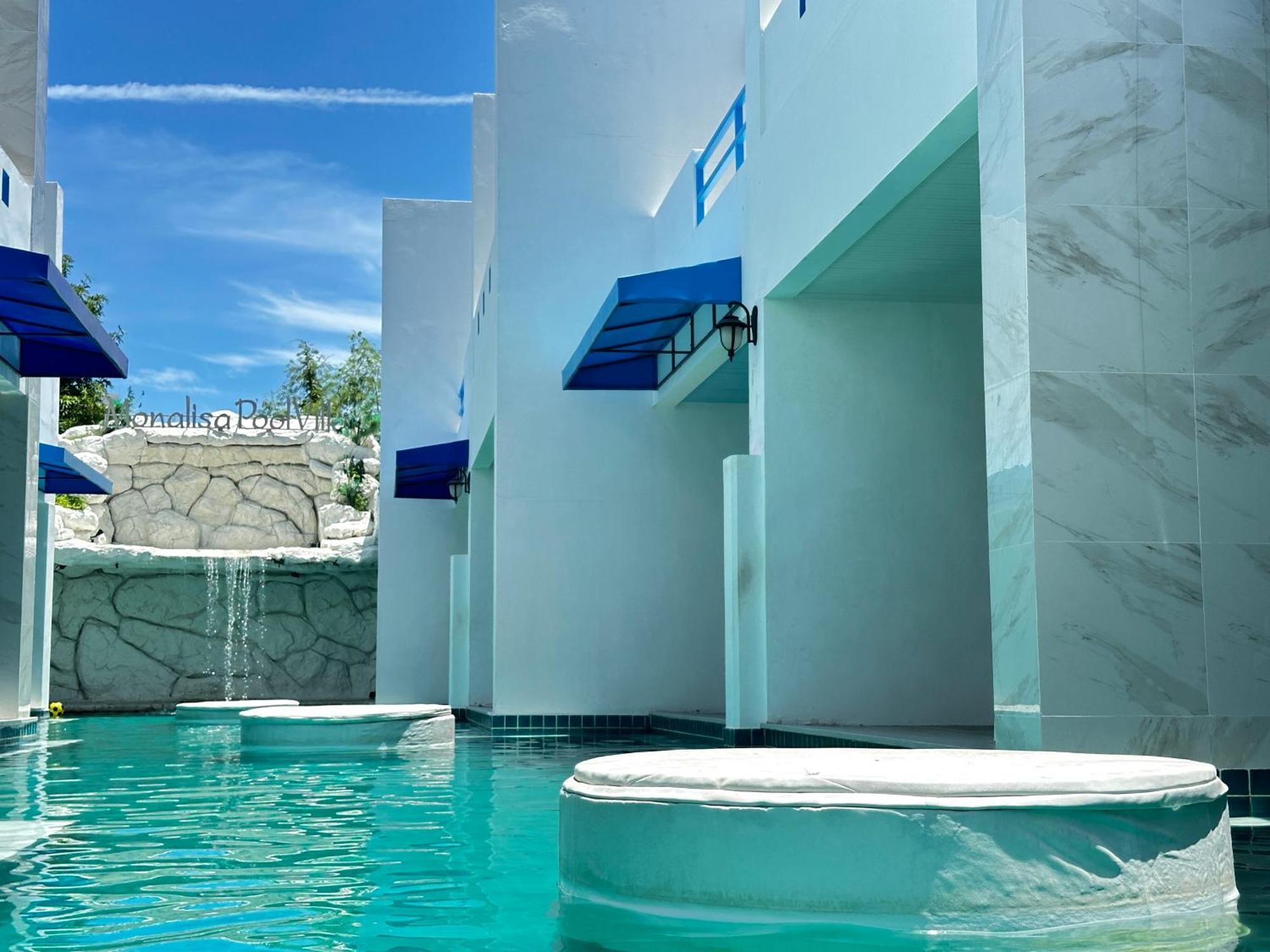 Mona Lisa Pool Homestay *