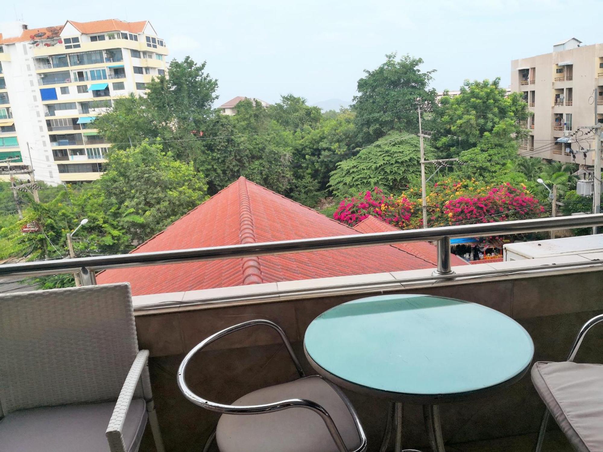 Apartment Jomtien Hill Pratamnak Pattaya