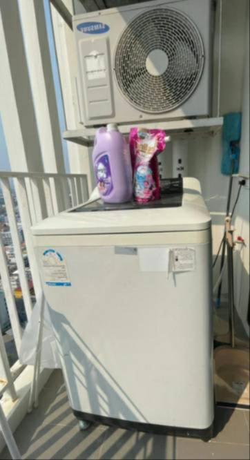 Base Quiet King-bed With Infinity Pool & Free Netflix Apartment Pattaya