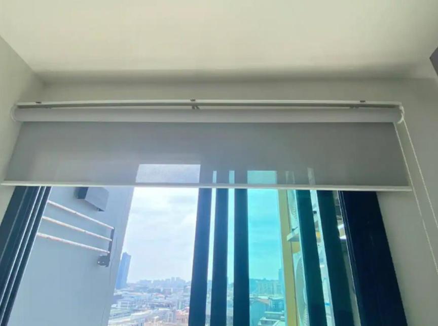 Base Quiet King-bed With Infinity Pool & Free Netflix Pangsapuri Pattaya