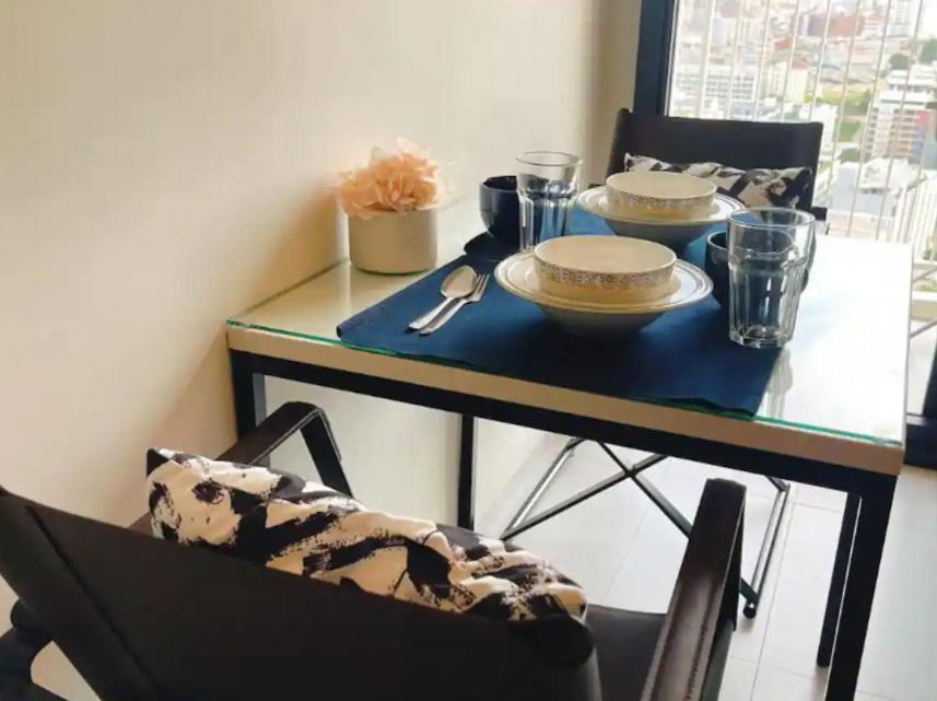 Apartment Base Quiet King-bed With Infinity Pool & Free Netflix *