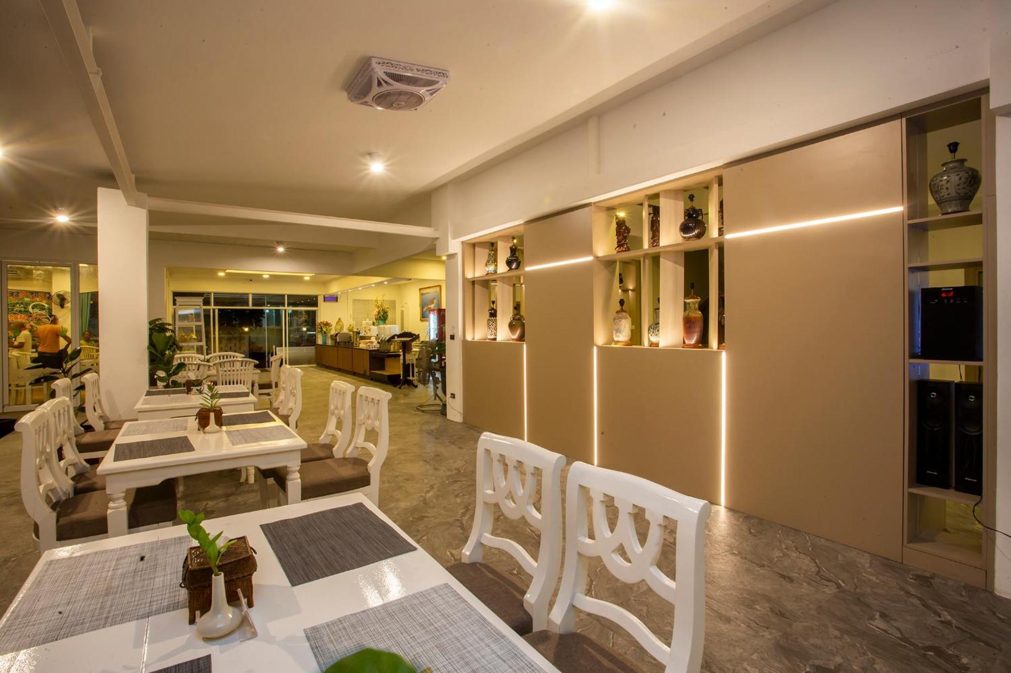 Sabai Sabana Hotel 4*