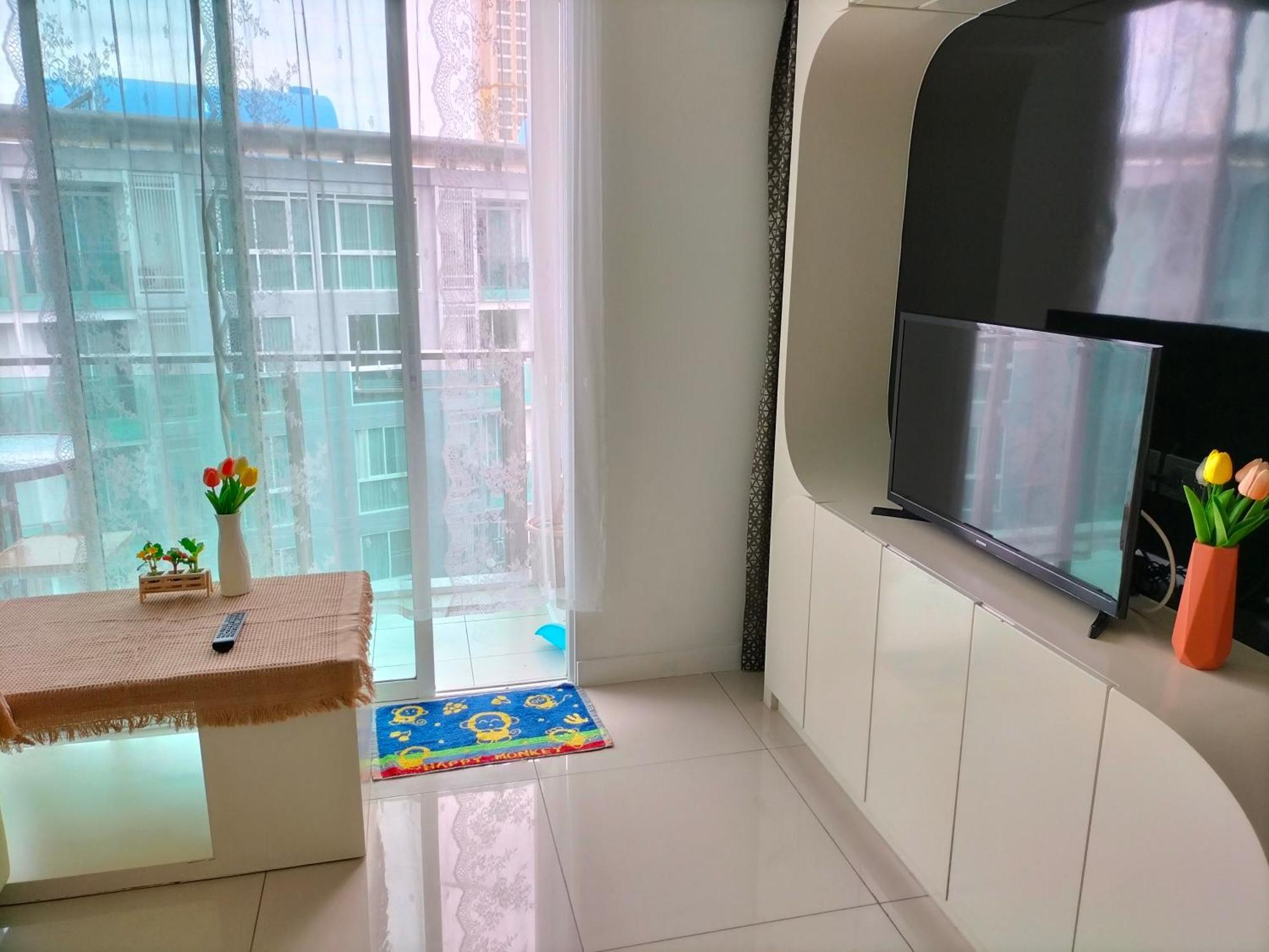Center Residents Apartment Pattaya