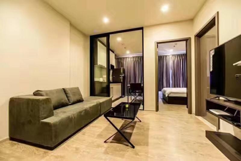Aparthotel The Base Pattaya