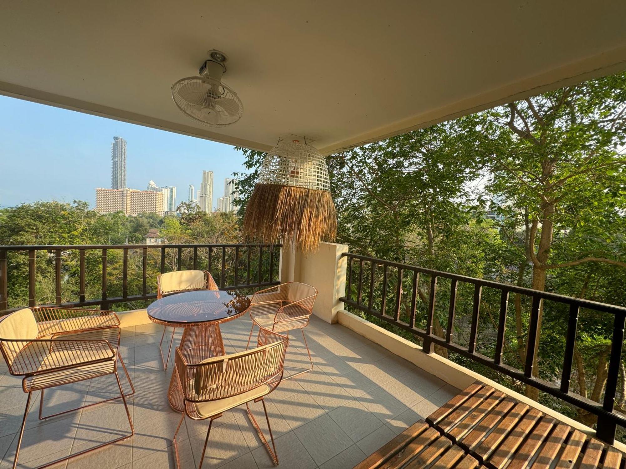 Wongamat Privacy - Naklua Apartment