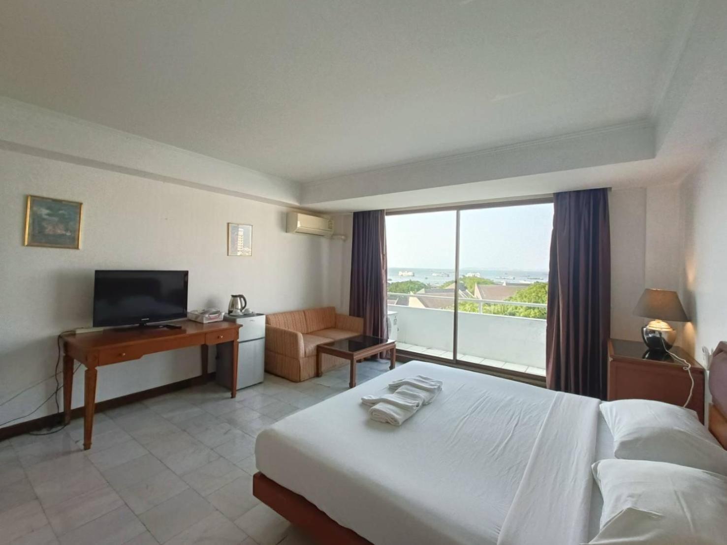 The Monaco Hotel 3*