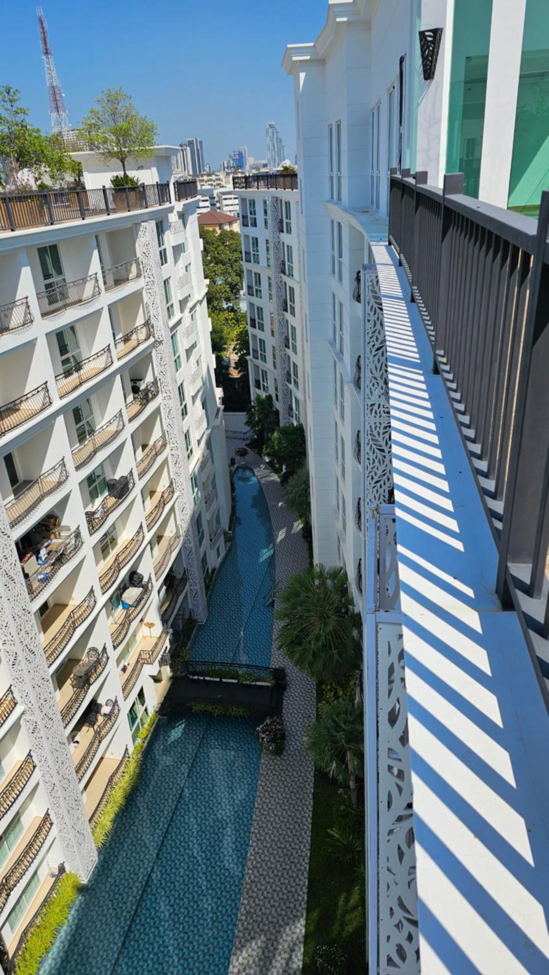 Pool View Cozy Getaway * Pattaya