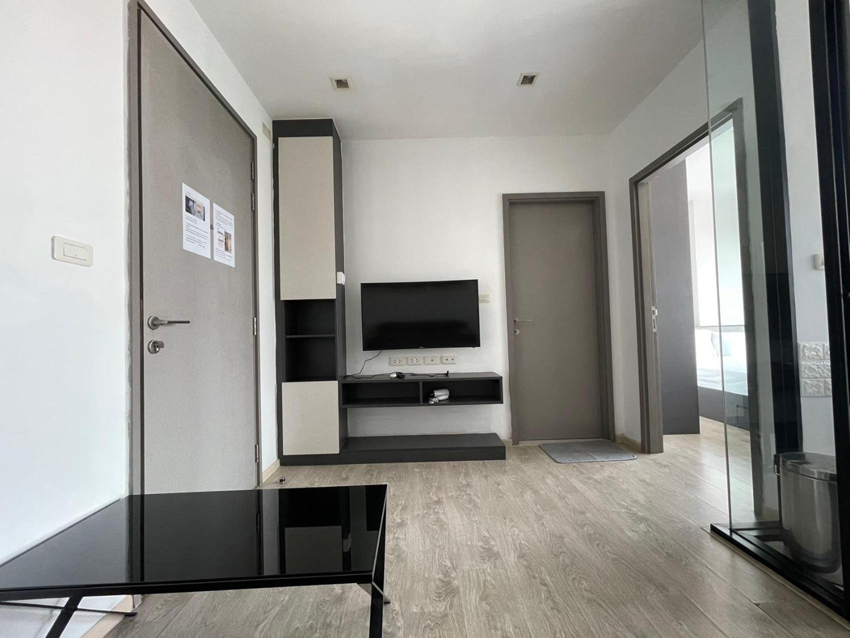 Apartment The Base By Leya