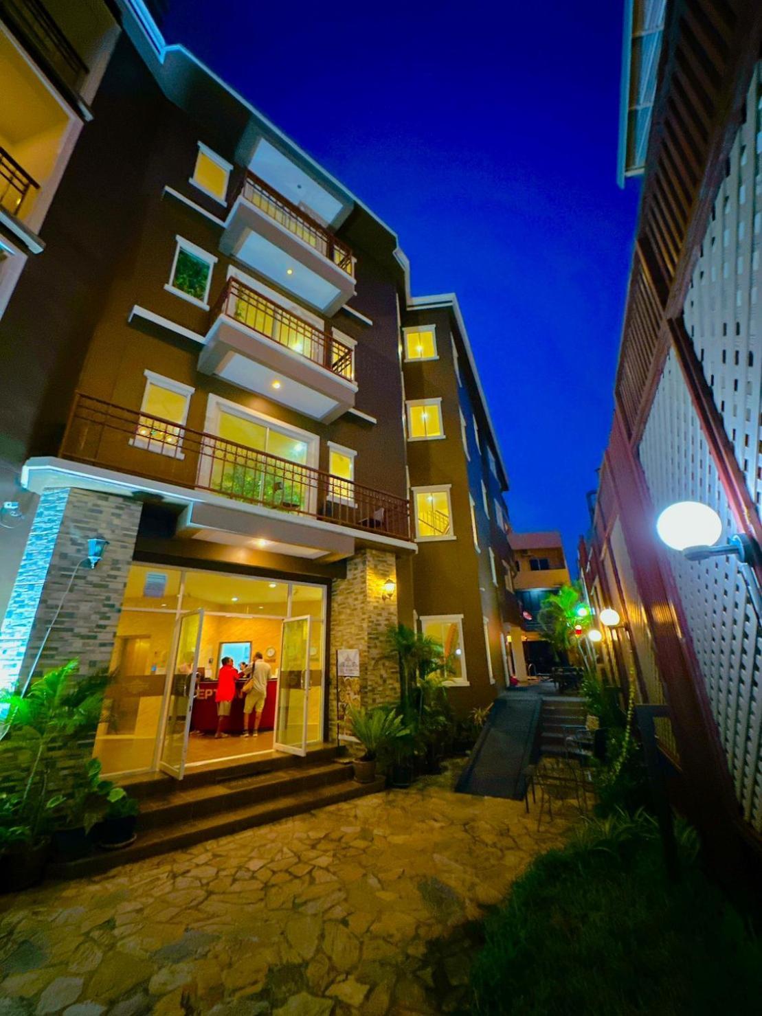 The Hideaway By Rosewood 3*
