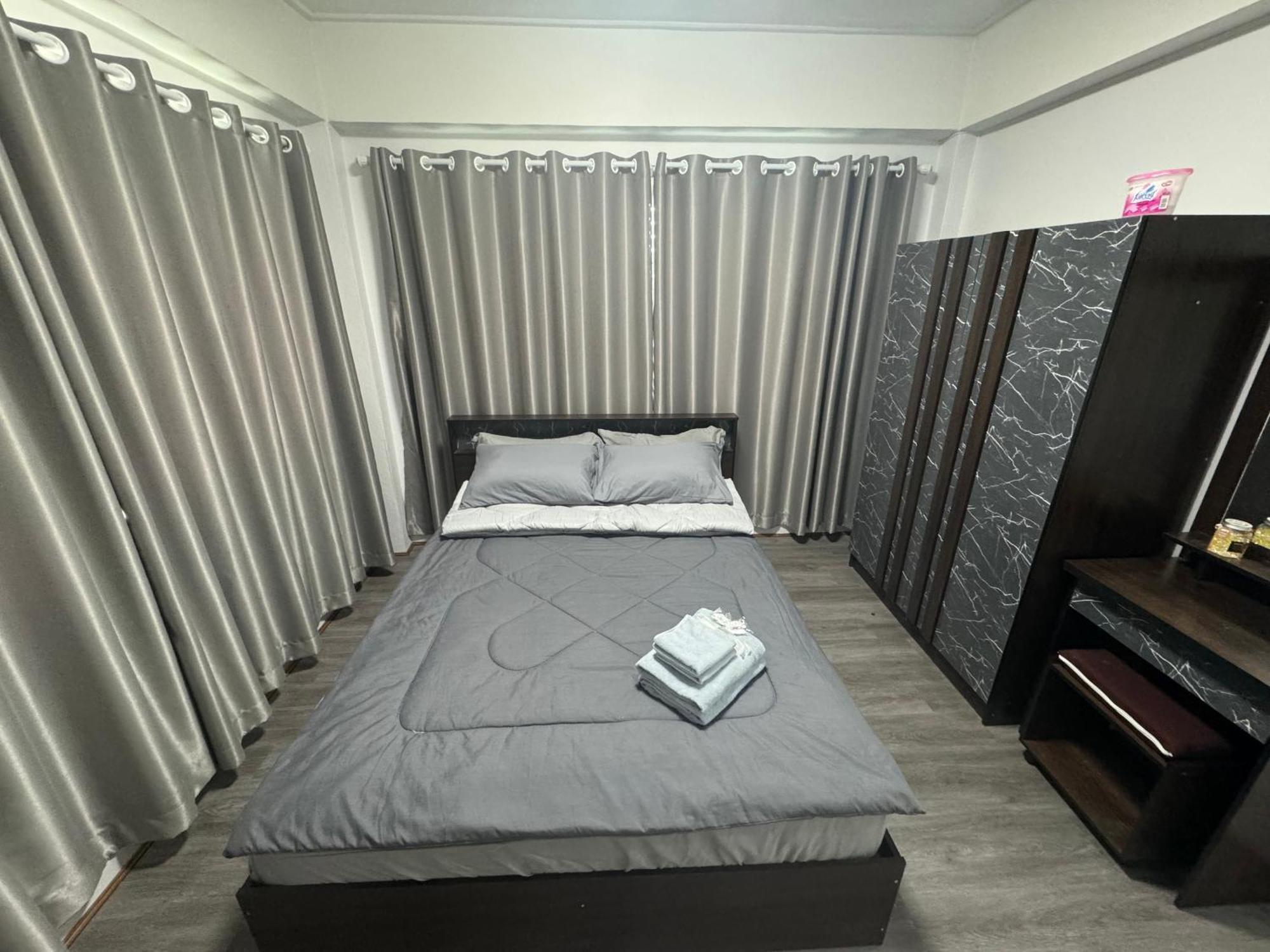 Na Kluea Villa *