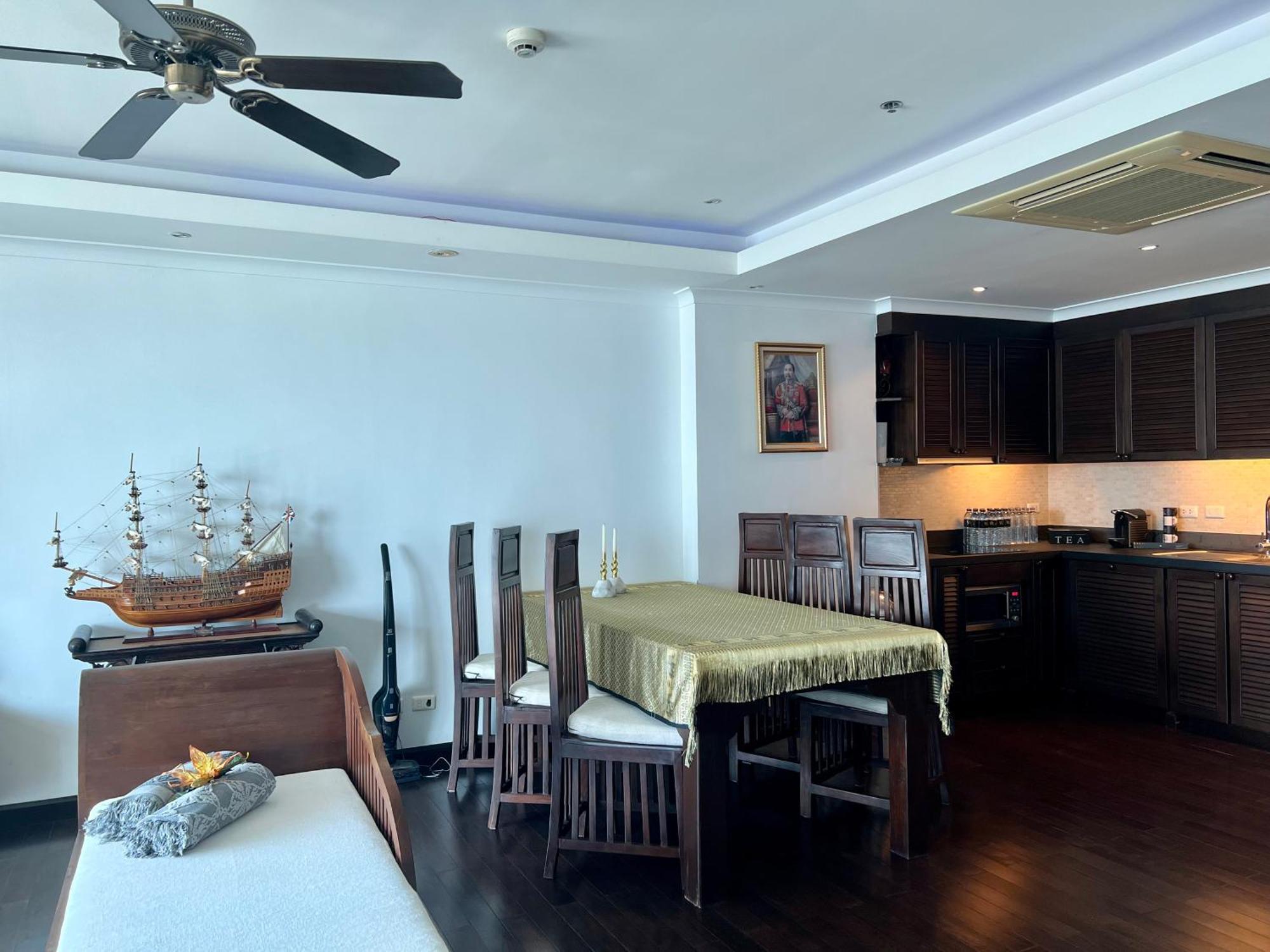 Apartment View Talay 7 Seaview Pattaya