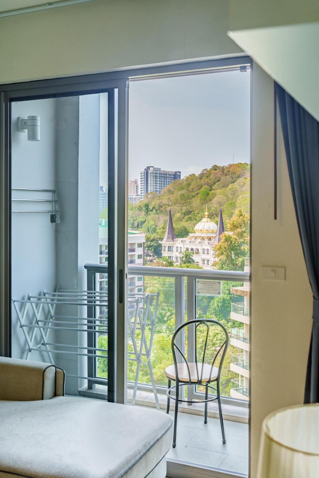 Unixx By Win Apartment Pattaya