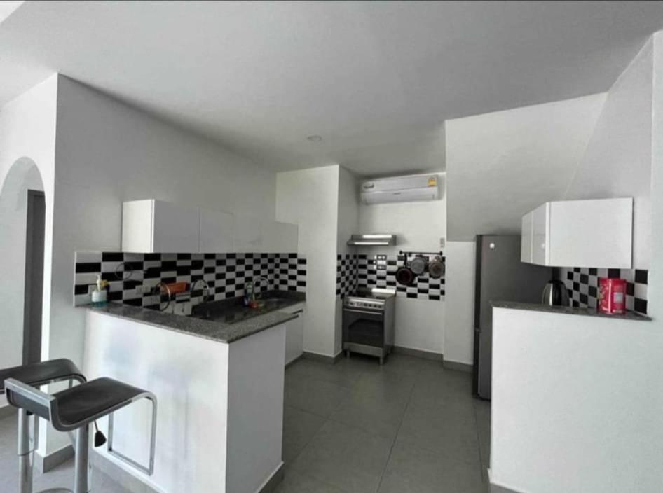 Villa South Pattaya,5br Modern Pattaya