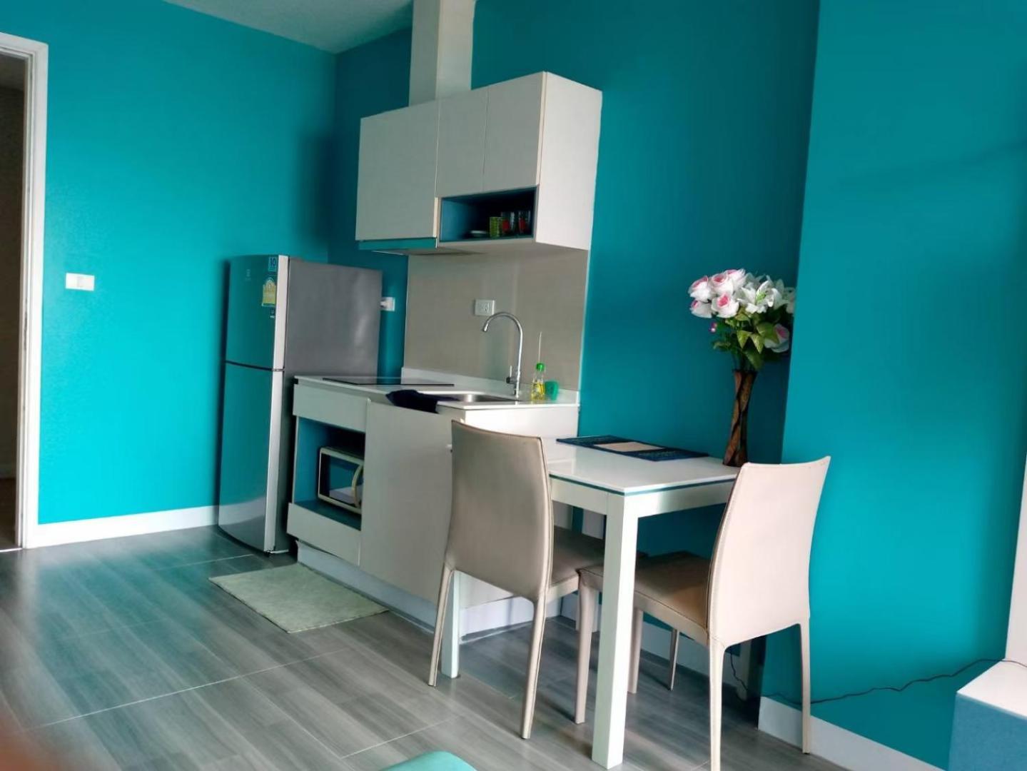 Apartment 中心海网红公寓 *