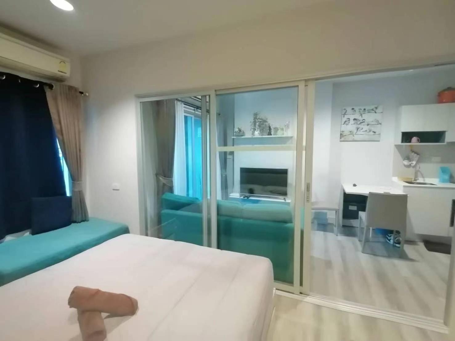 Apartment 中心海网红公寓 *