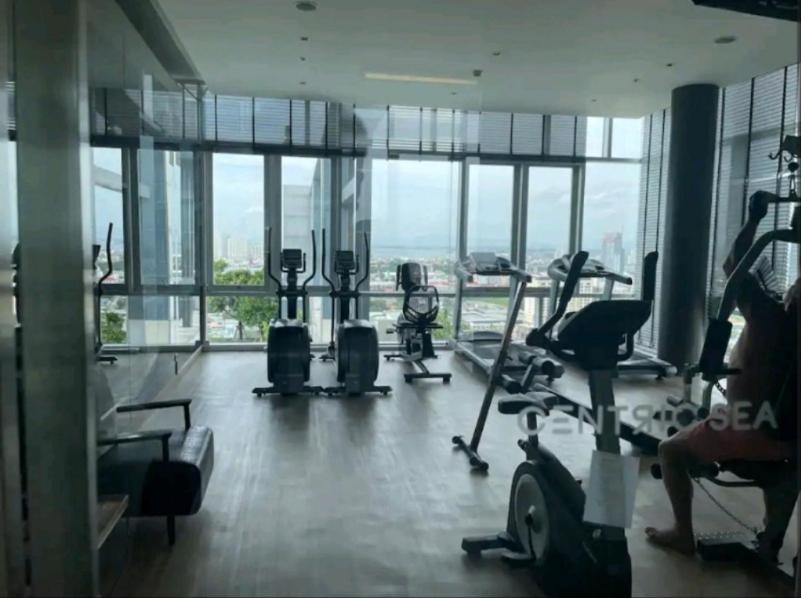 Apartment 中心海网红公寓