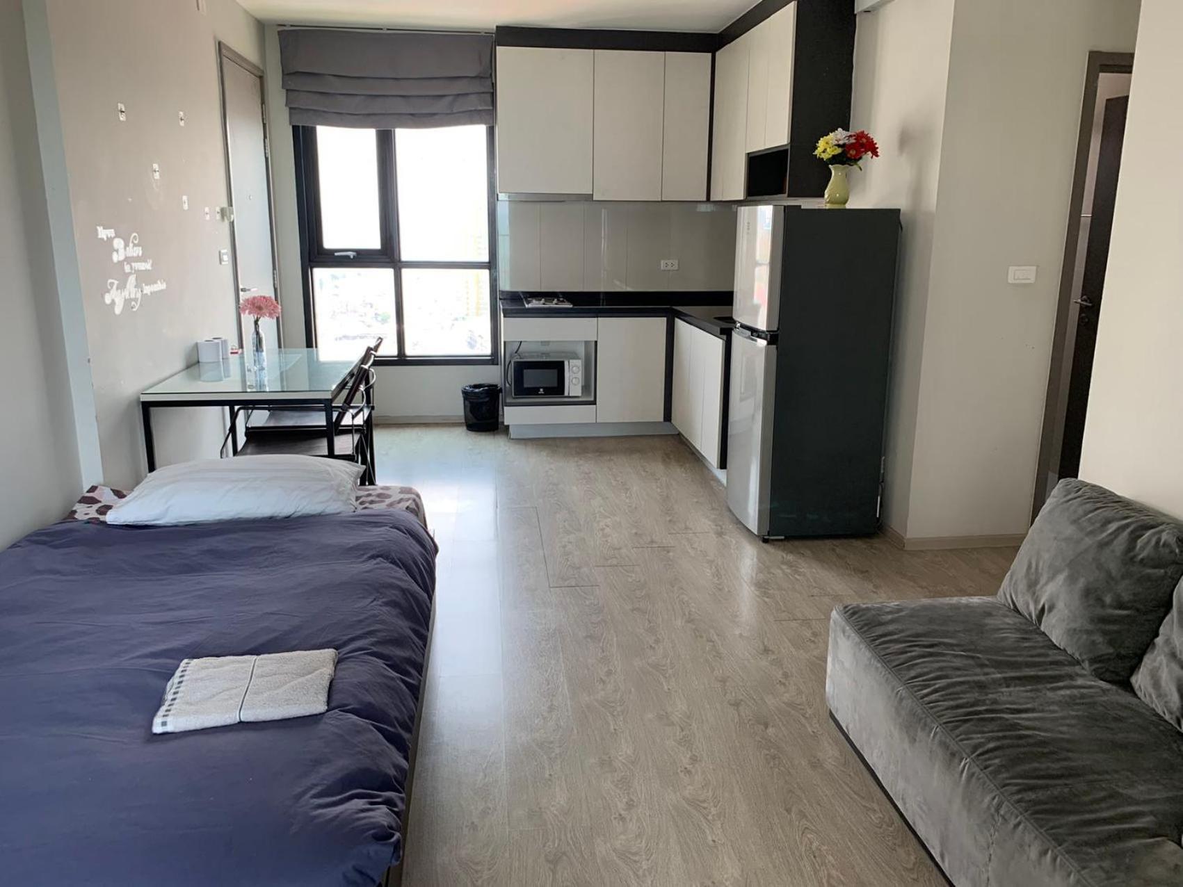 S泰国芭提雅thebase无边泳池公寓 市中心 临近大海 Apartment