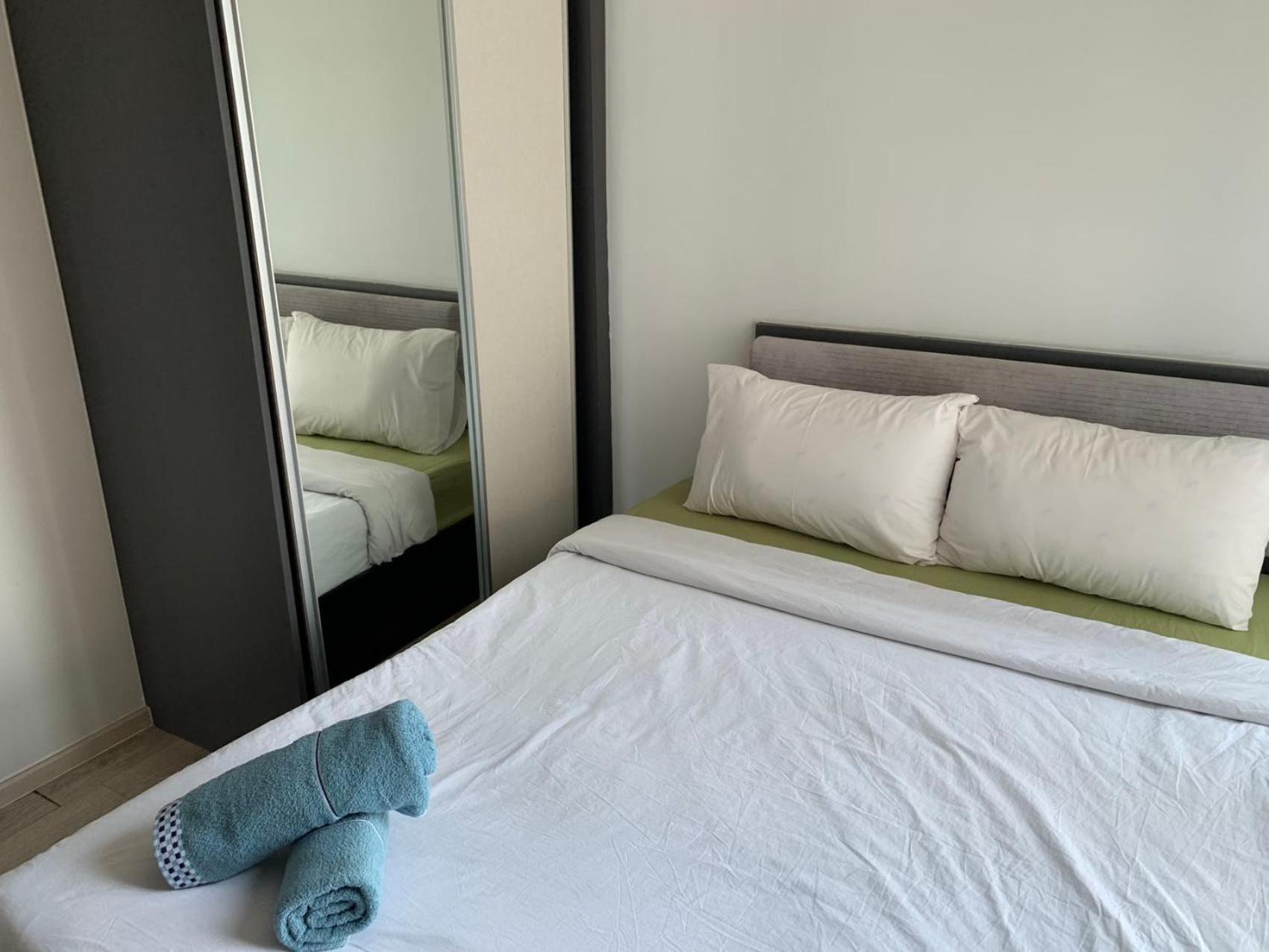 S泰国芭提雅thebase无边泳池公寓 市中心 临近大海 Apartment *