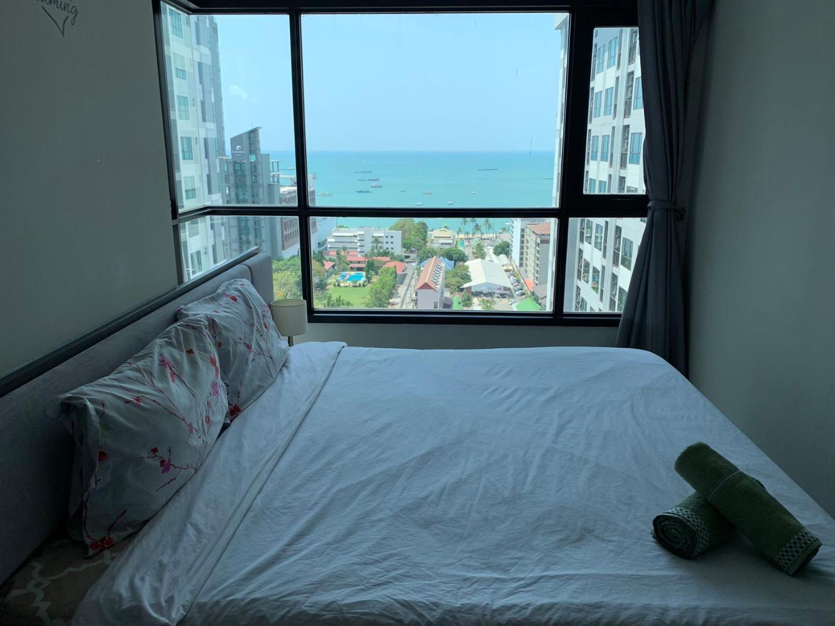 S泰国芭提雅thebase无边泳池公寓 市中心 临近大海 Apartment