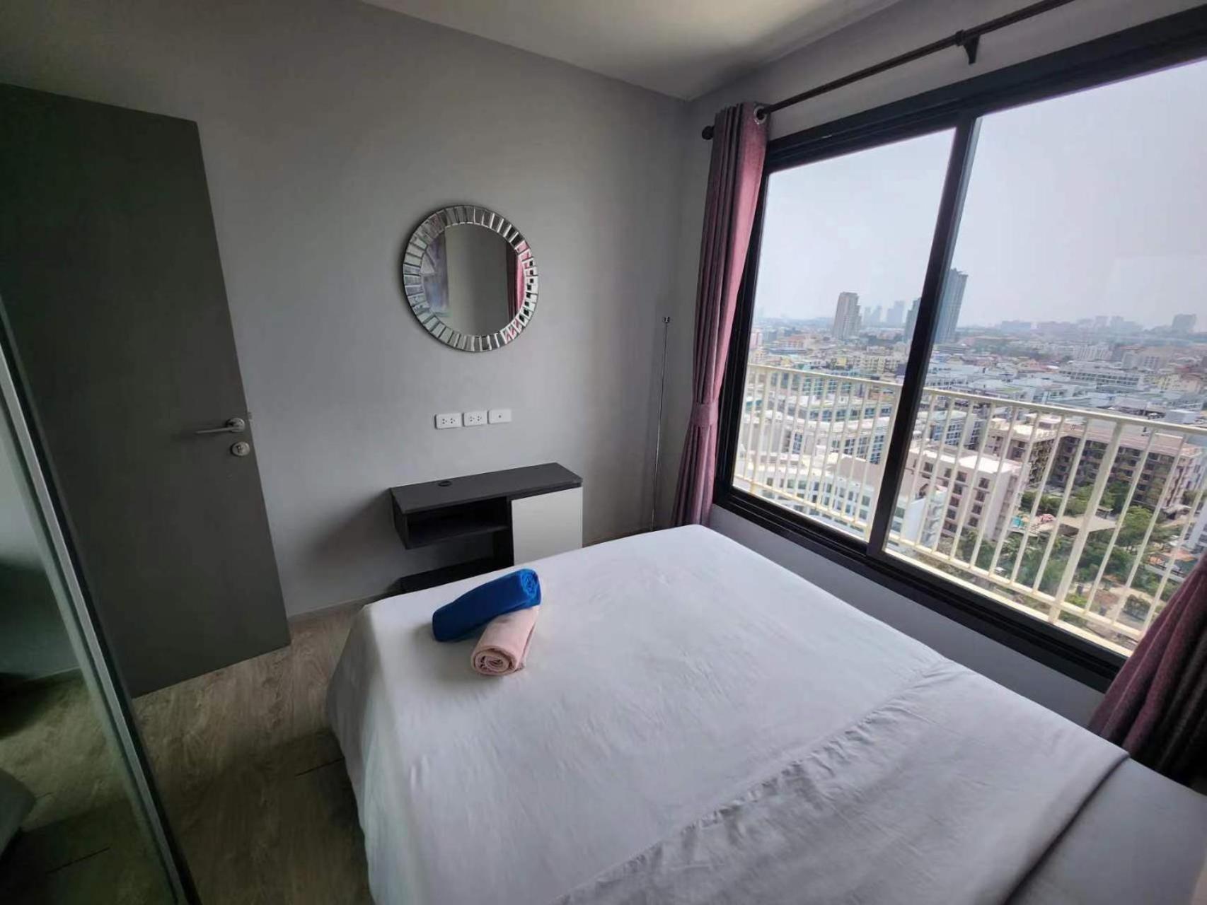 Apartment 泰国芭提雅thebase无边游泳池公寓 *