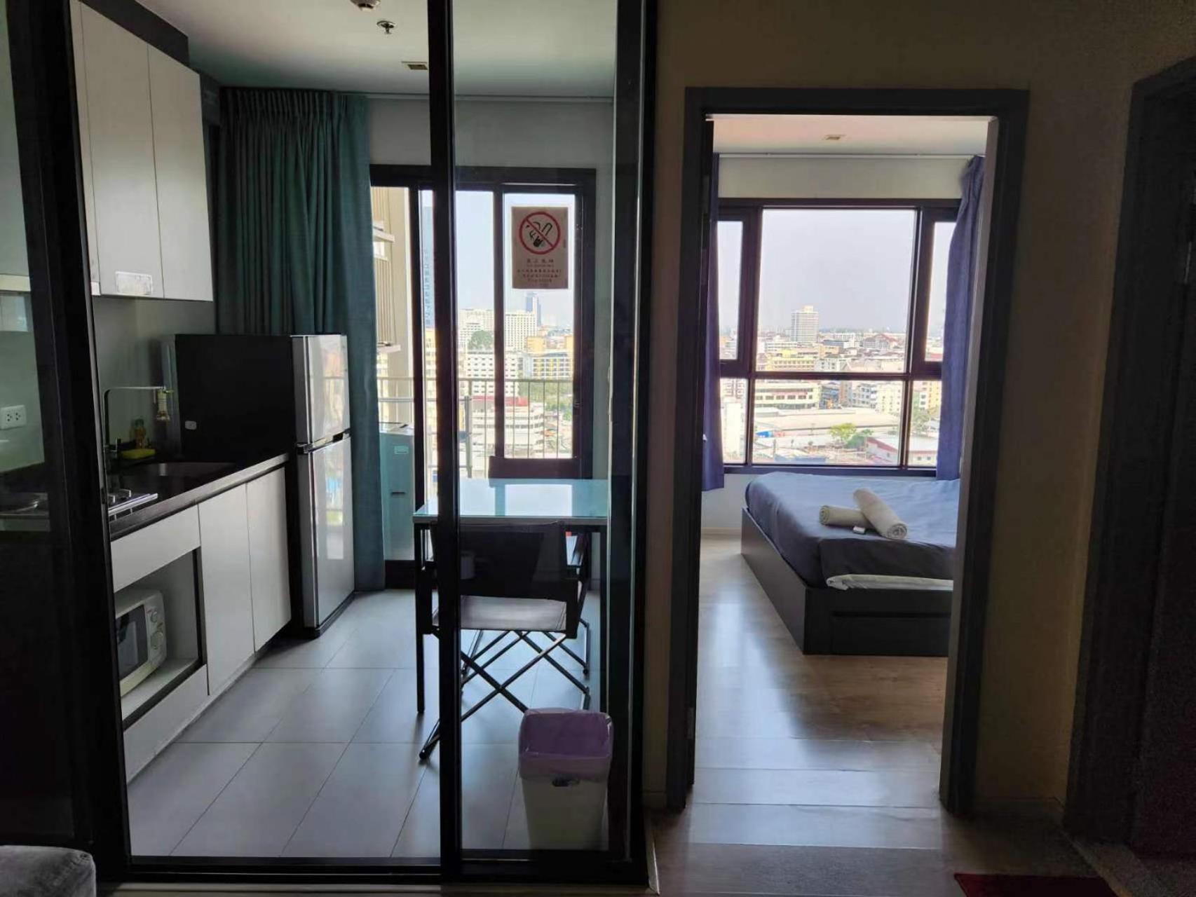 泰国芭提雅顶层无边游泳池公寓thebase健身房 Apartment *