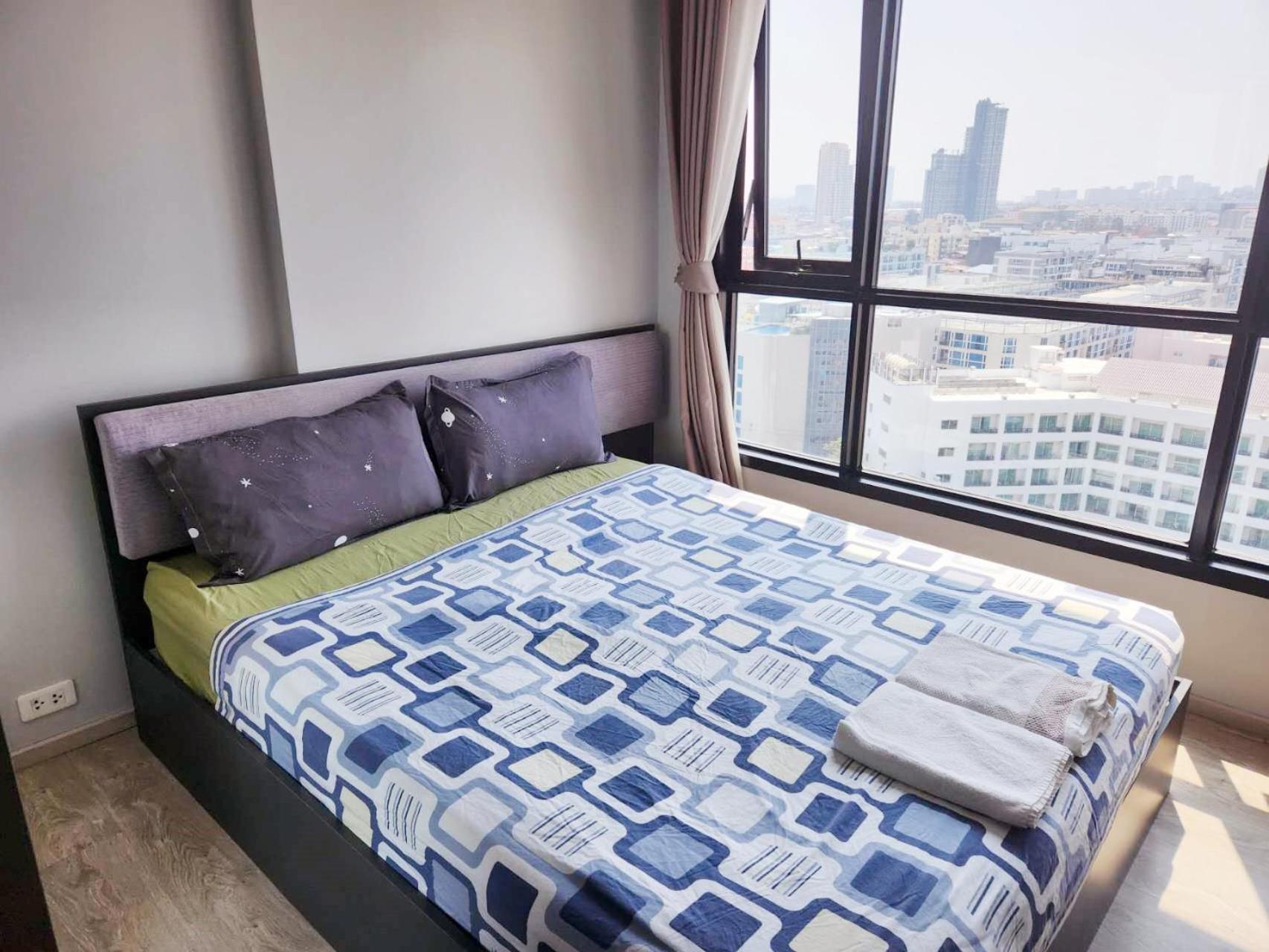 芭提雅双人精品公寓无边游泳池thebase中央基地 Apartment Pattaya