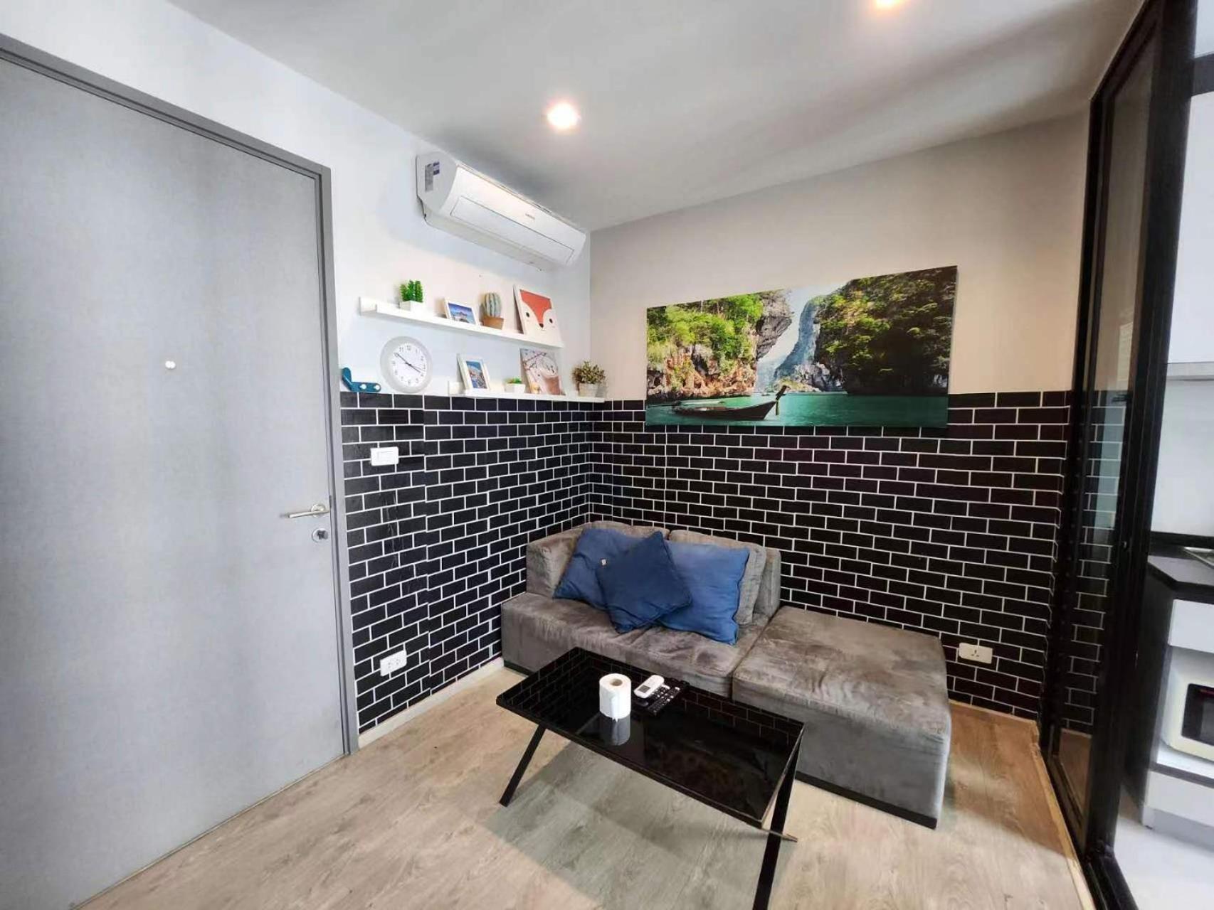 Apartment 芭提雅双人精品公寓无边游泳池thebase中央基地