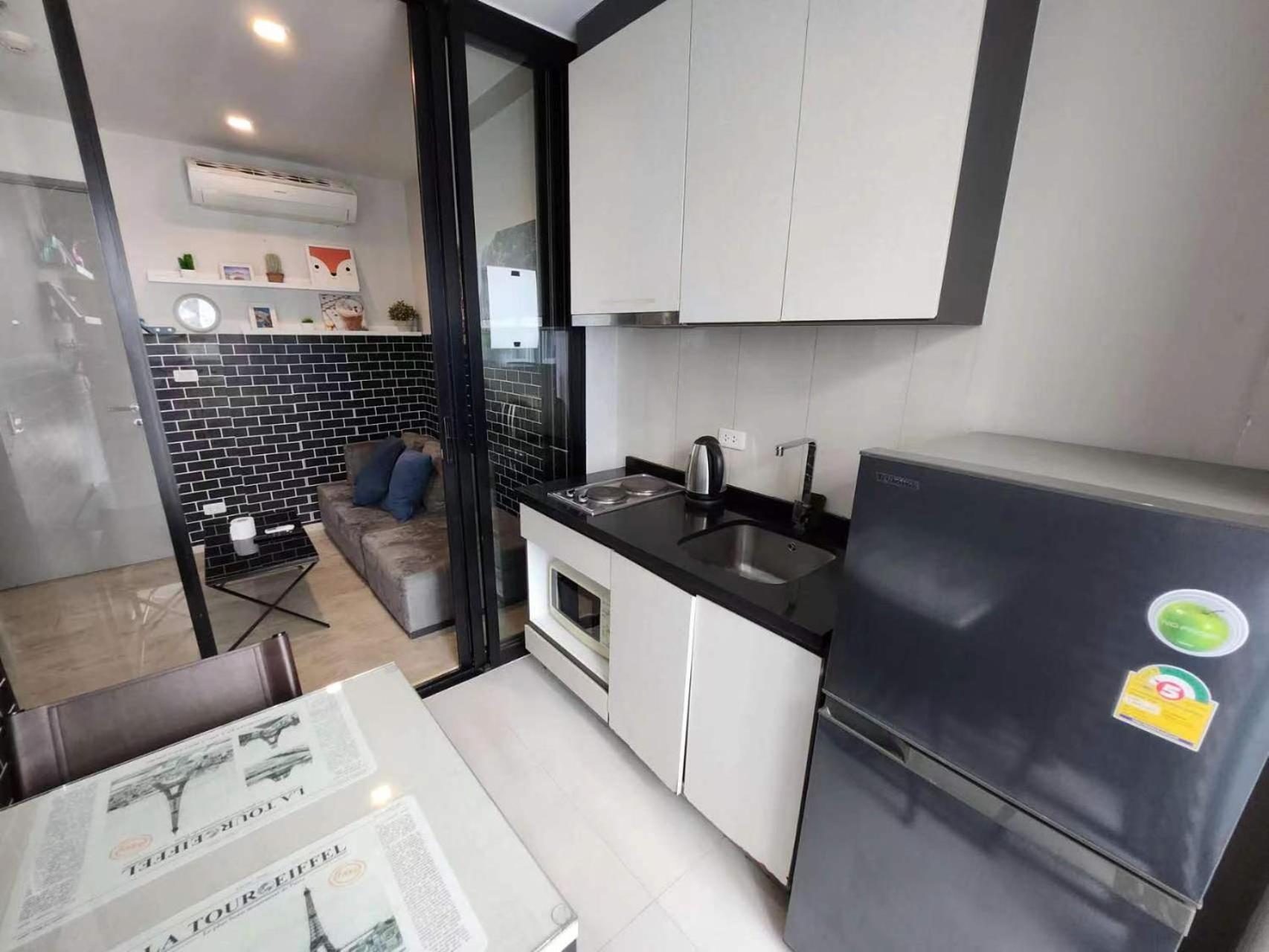 Apartment 芭提雅双人精品公寓无边游泳池thebase中央基地 *