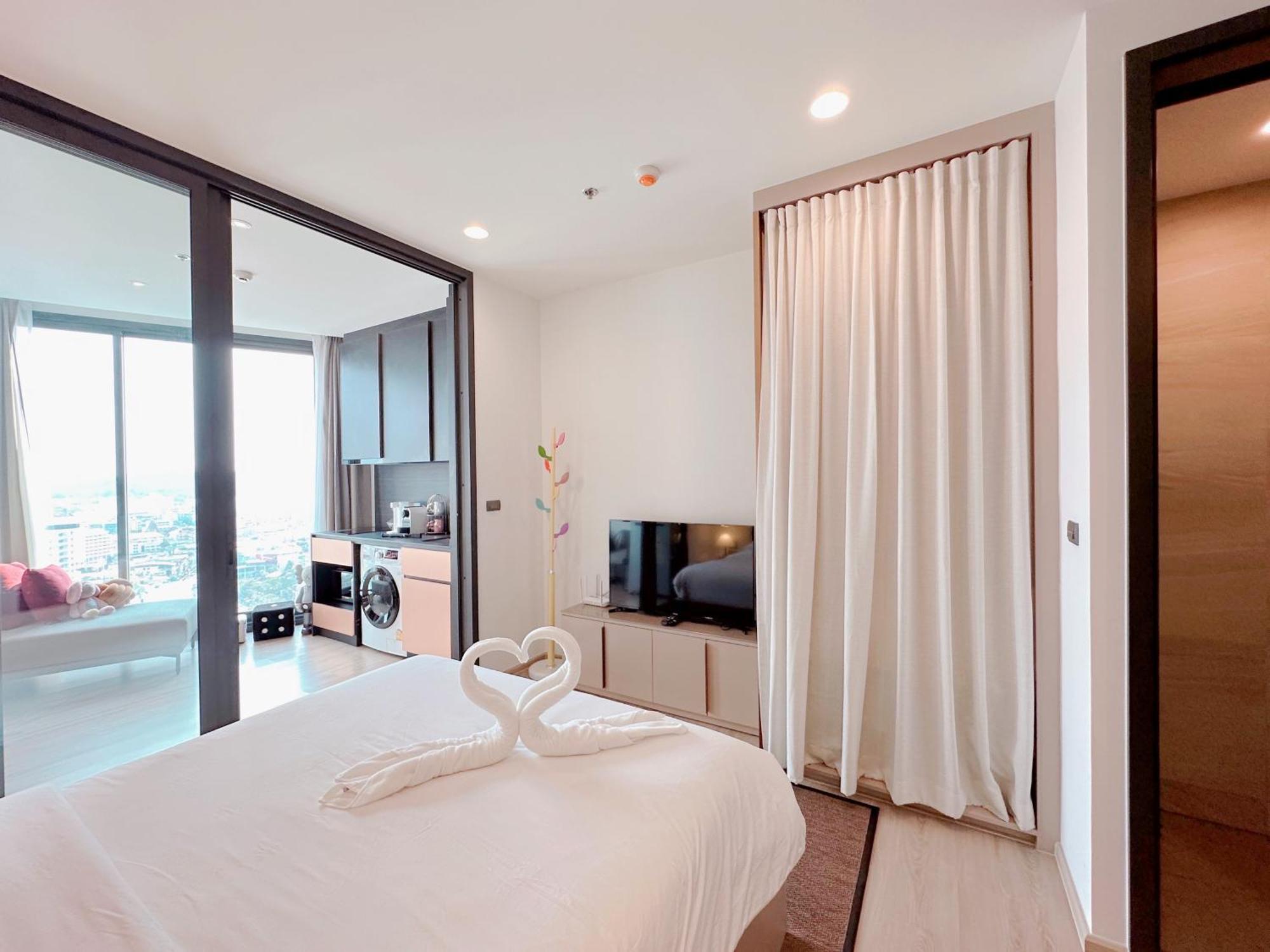 Edge Sea View Apartment