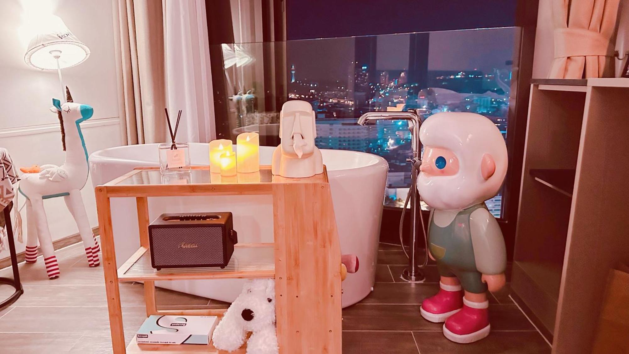 Edge Sea View Apartment *