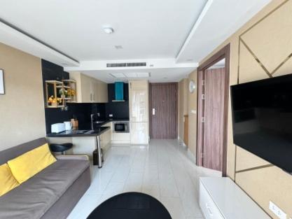 Grand Avenue Super Pattaya