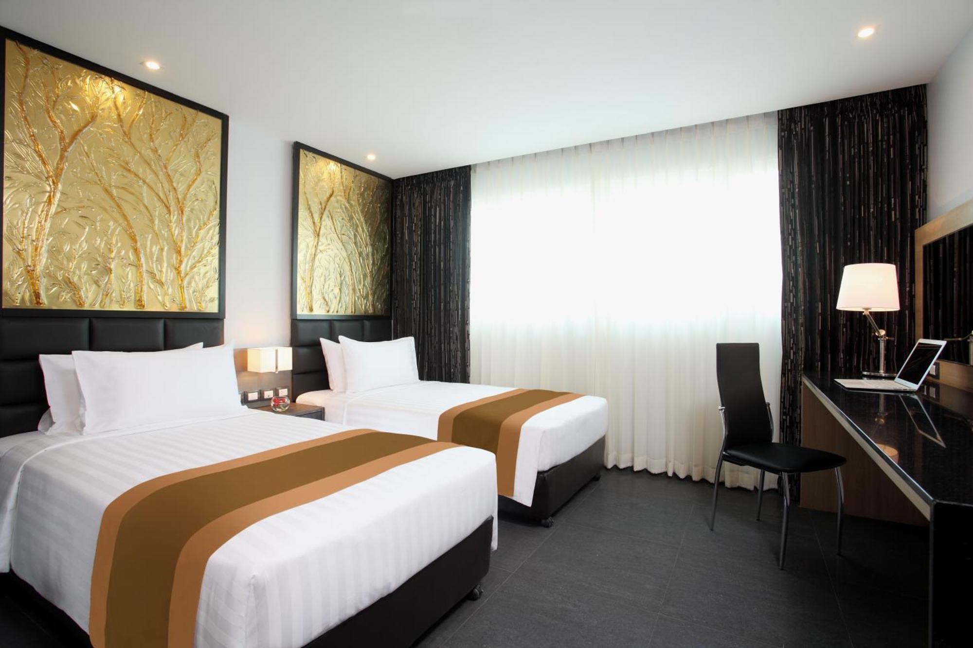 Nova Express 4* Pattaya