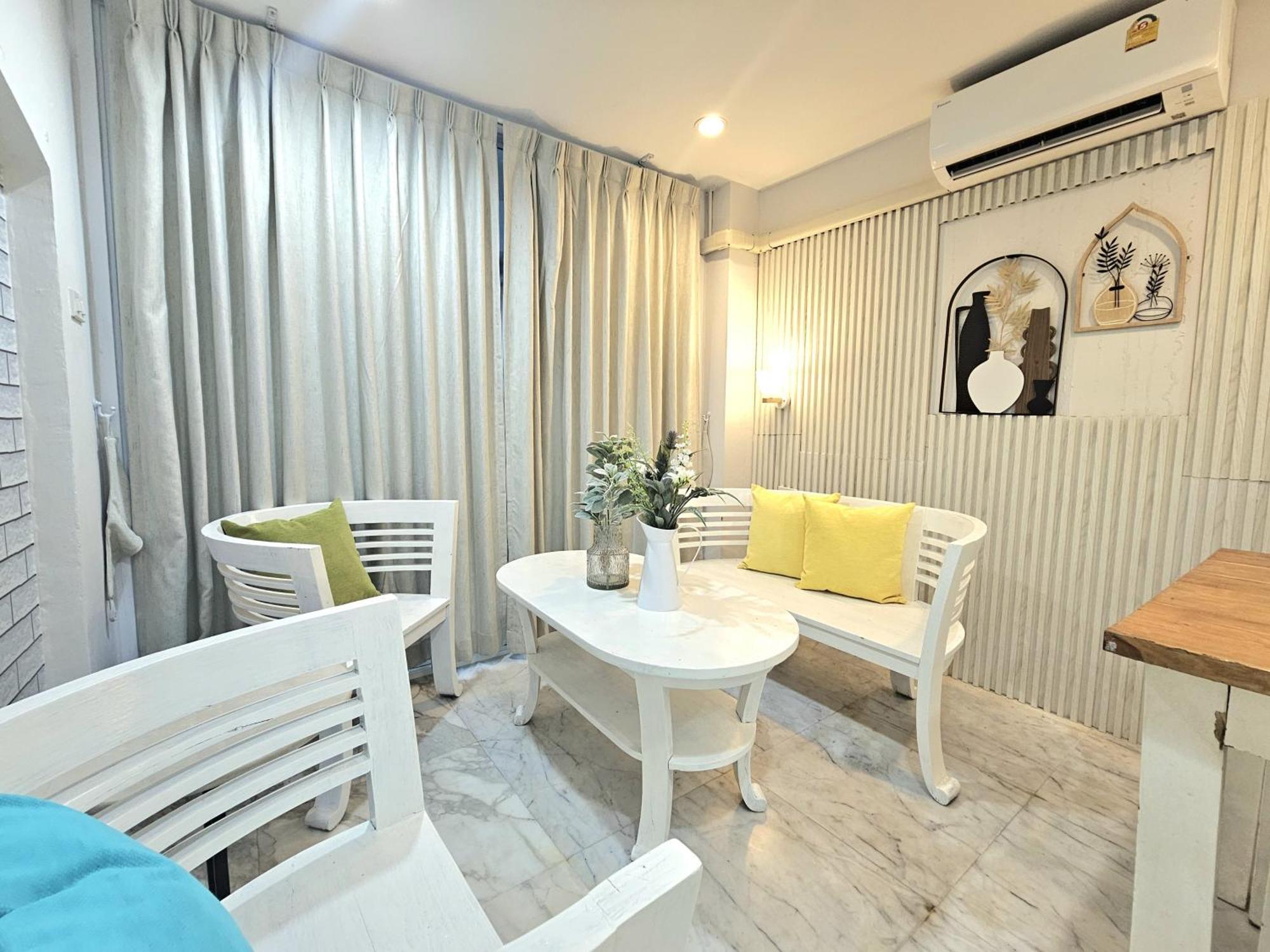 39 Living * Pattaya
